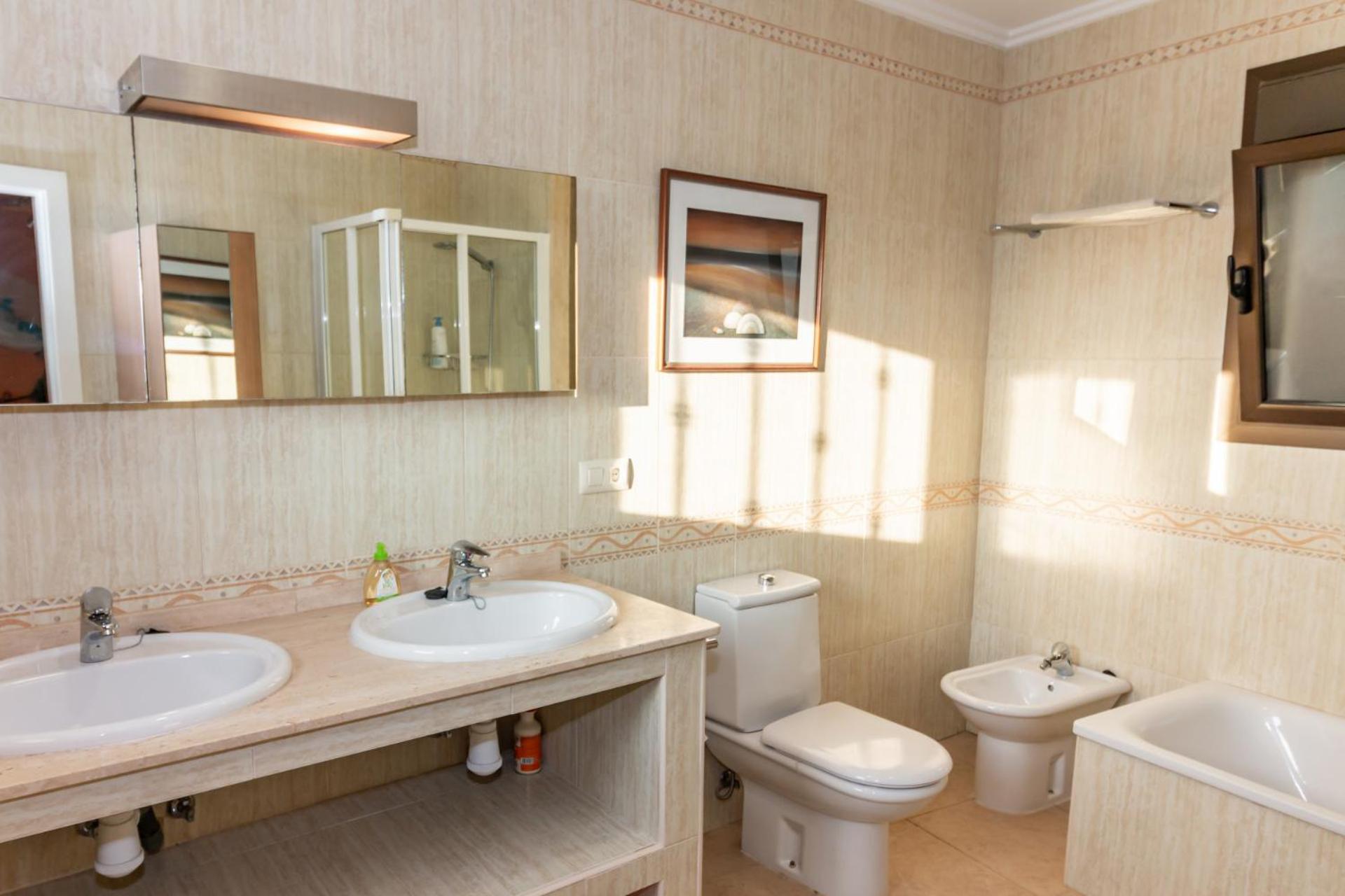 Marvelous Ador Dream Villa with Wifi, 3 Bedrooms And Swimming Pool view 4