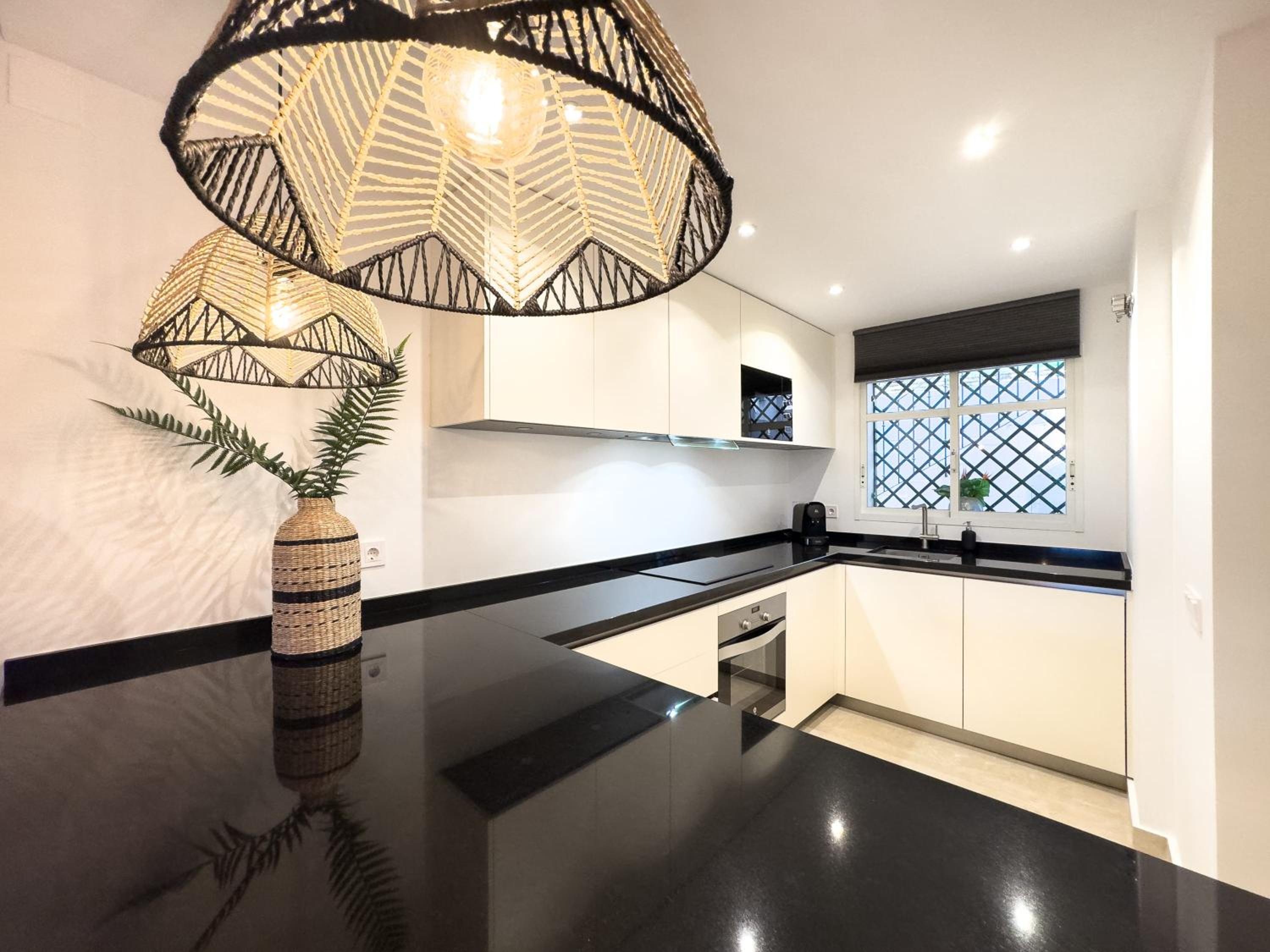 Aloha Gardens Pools BBQ Wifi Garden Apartment