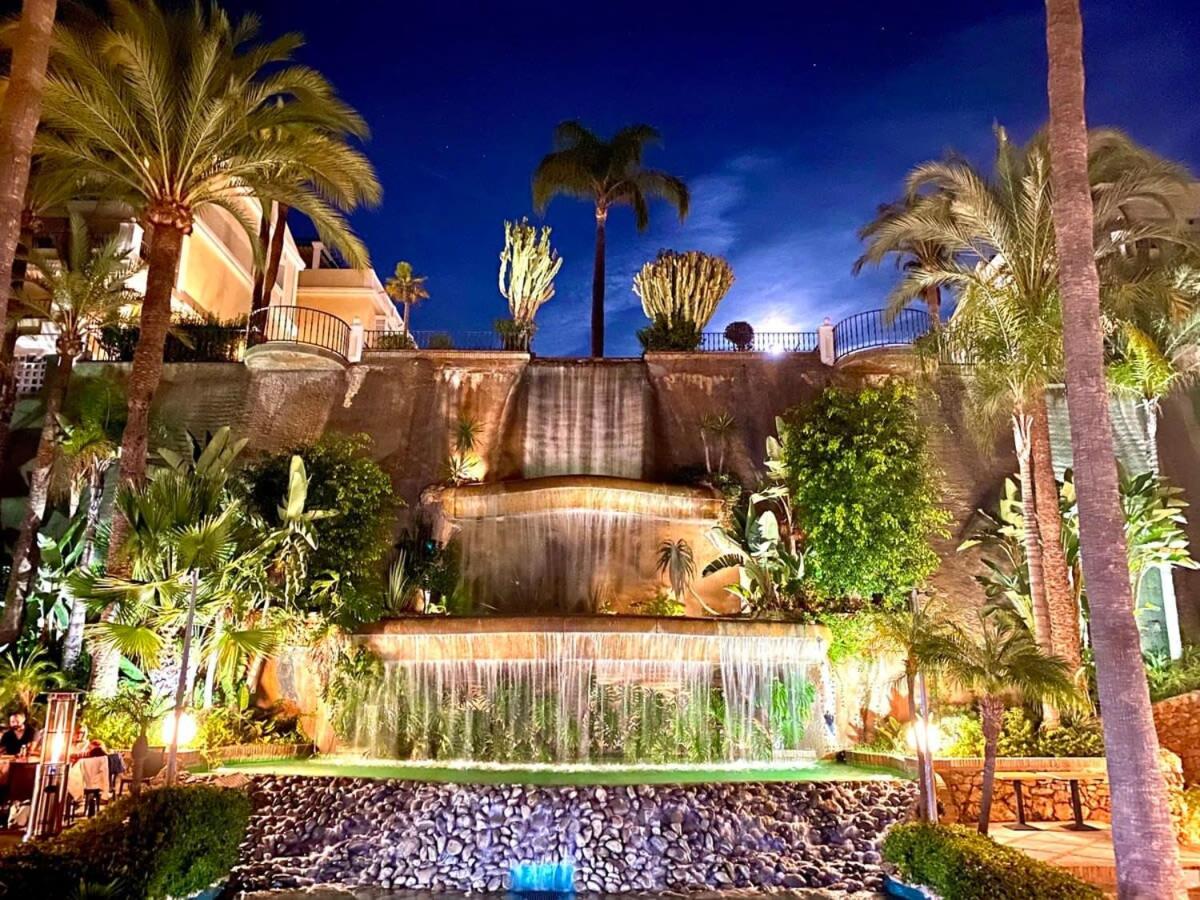 Aloha Gardens Pools BBQ Wifi Garden Apartment