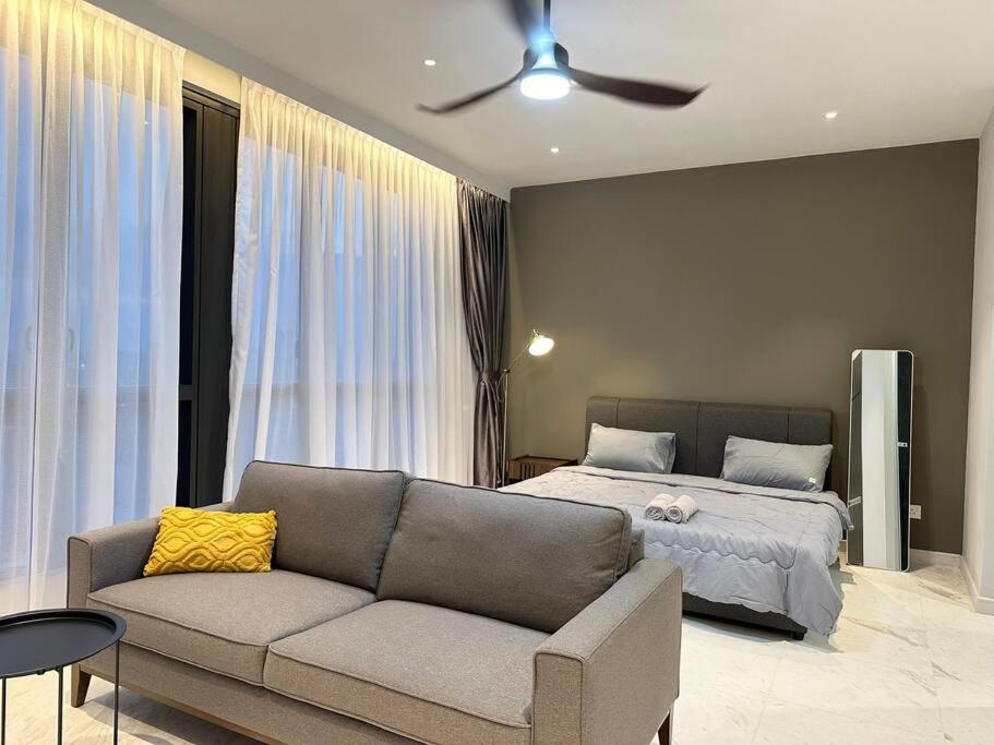 Designer Studio Sky 88 JB Town Disney Hotstar