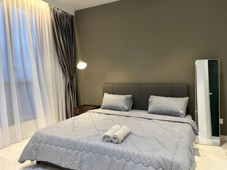 Designer Studio Sky 88 JB Town Disney Hotstar