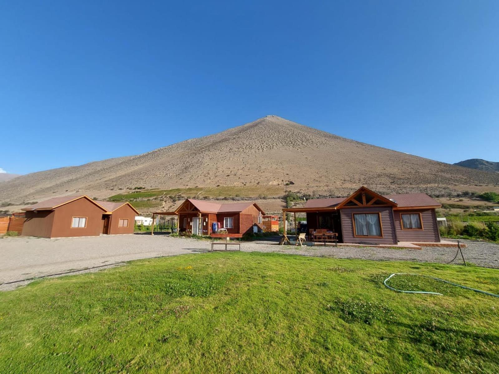 Cabañas Vicuña Cielo de Peralillo - Valle de Elqui