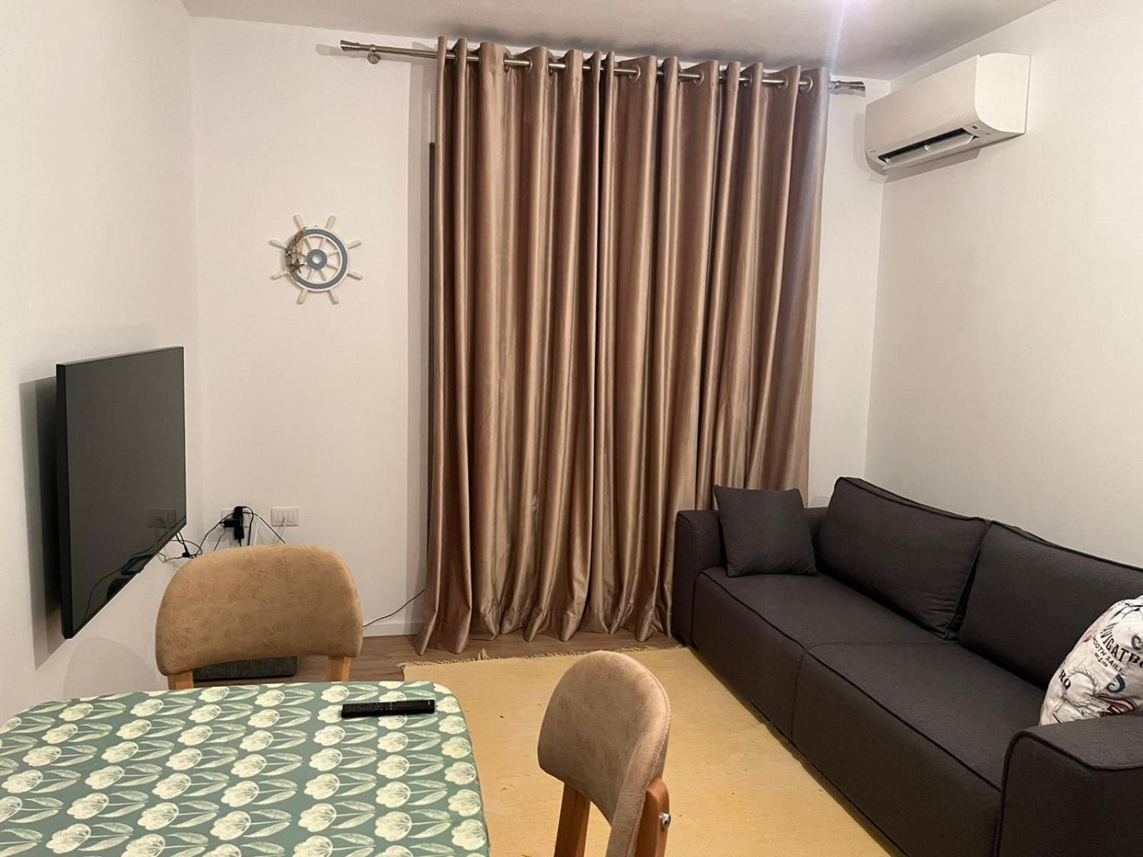 Azur Apartament photo 2