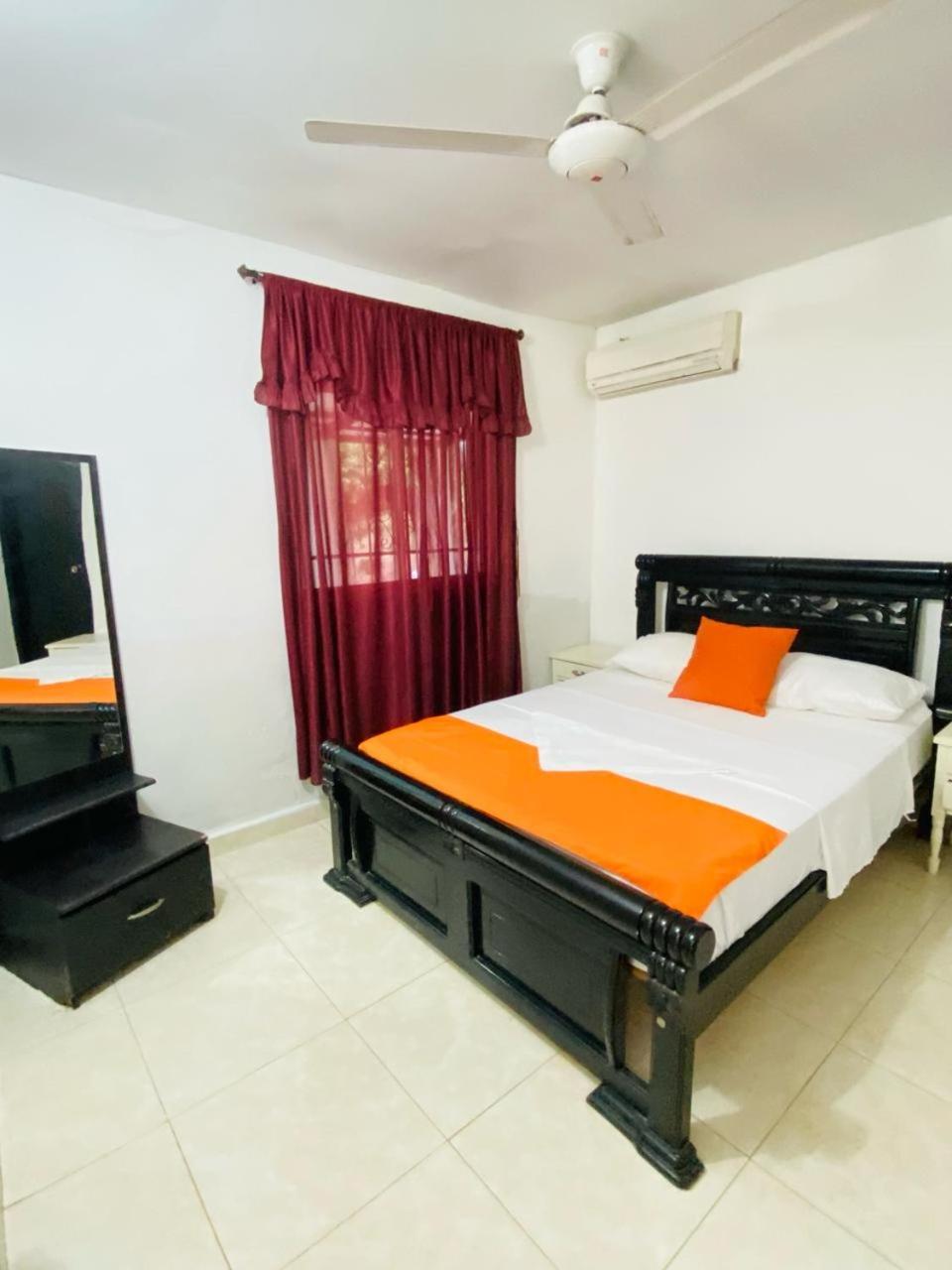HOSTAL OLAS CLUB DE NEGUANJE -TAYRONA