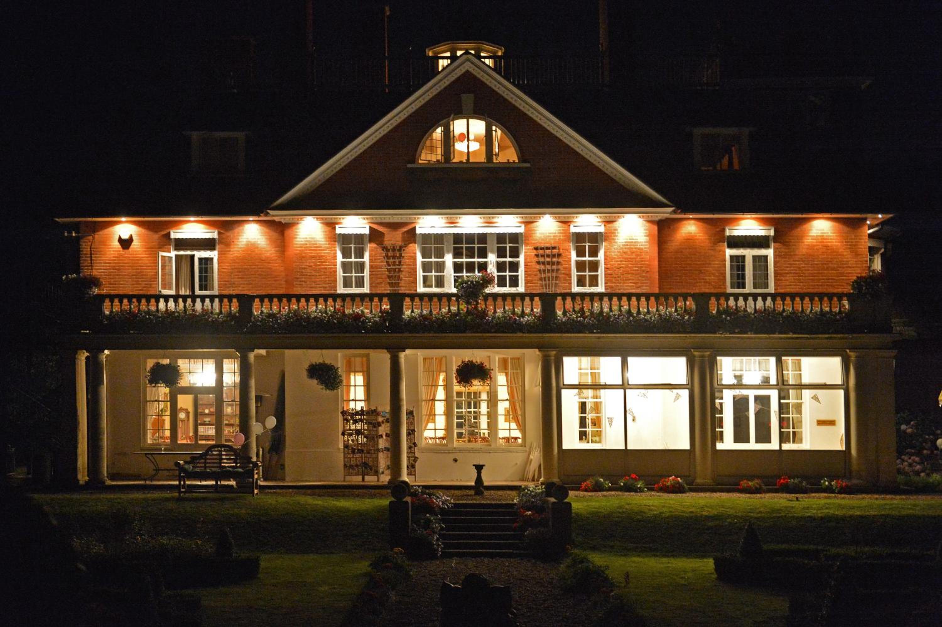 Saltcote Place