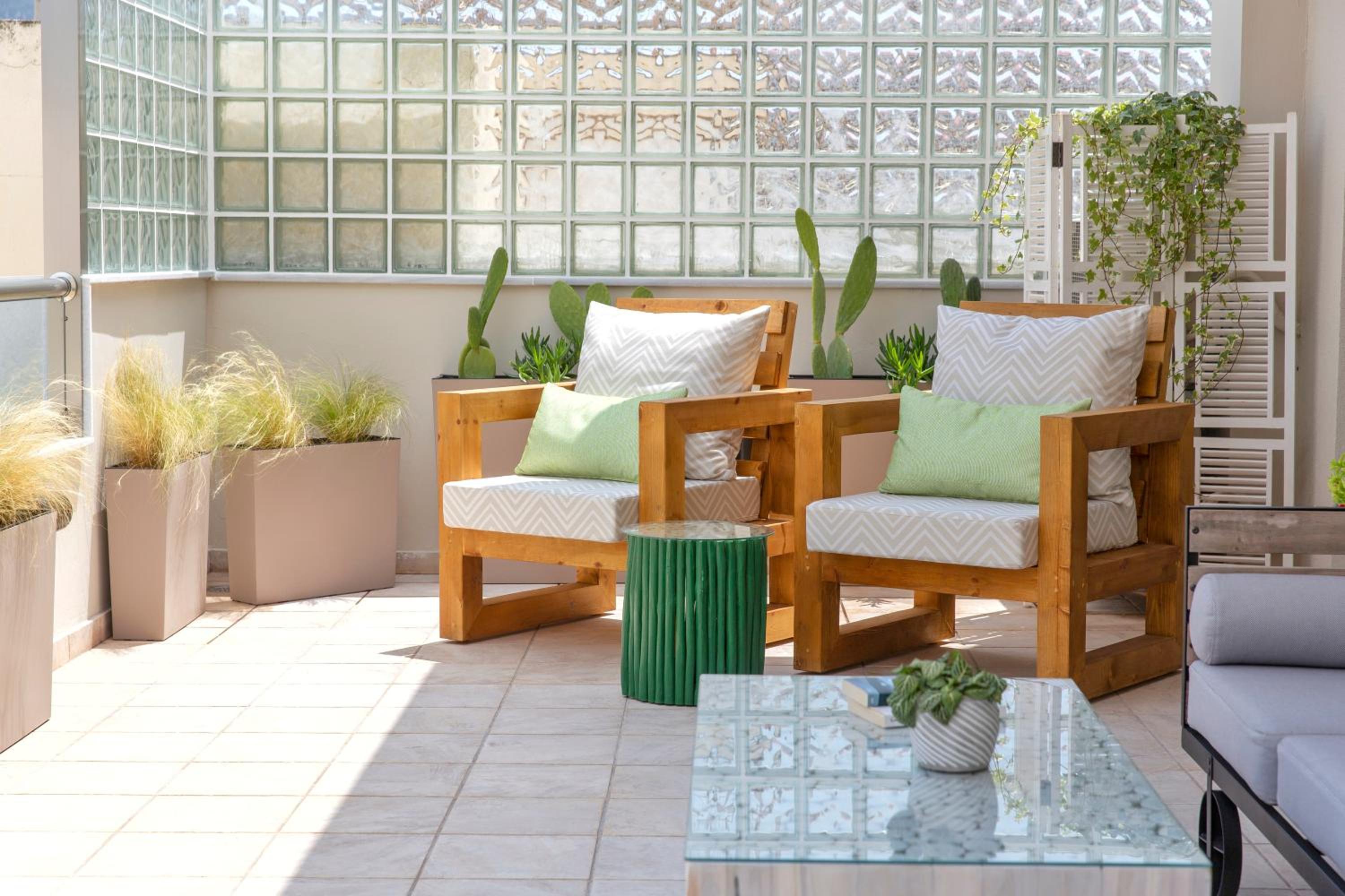 balance & terrace