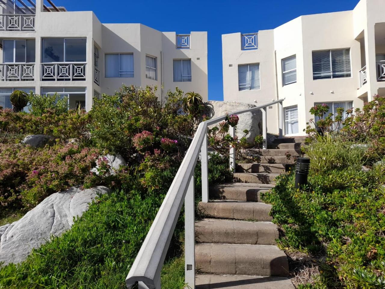 143 Hermanus Beach Club view 2