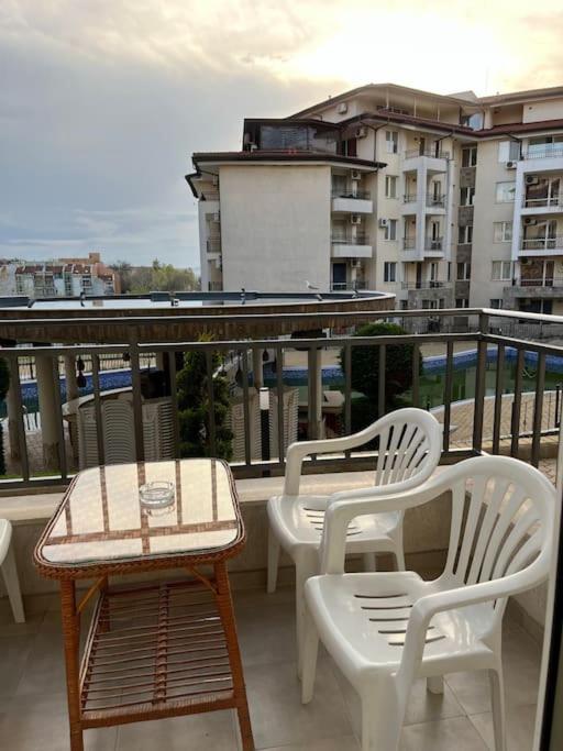 “Sunny Beach Hills” Apartment B2.8