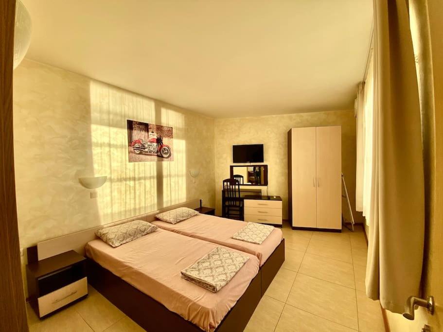 “Sunny Beach Hills” Apartment B2.8