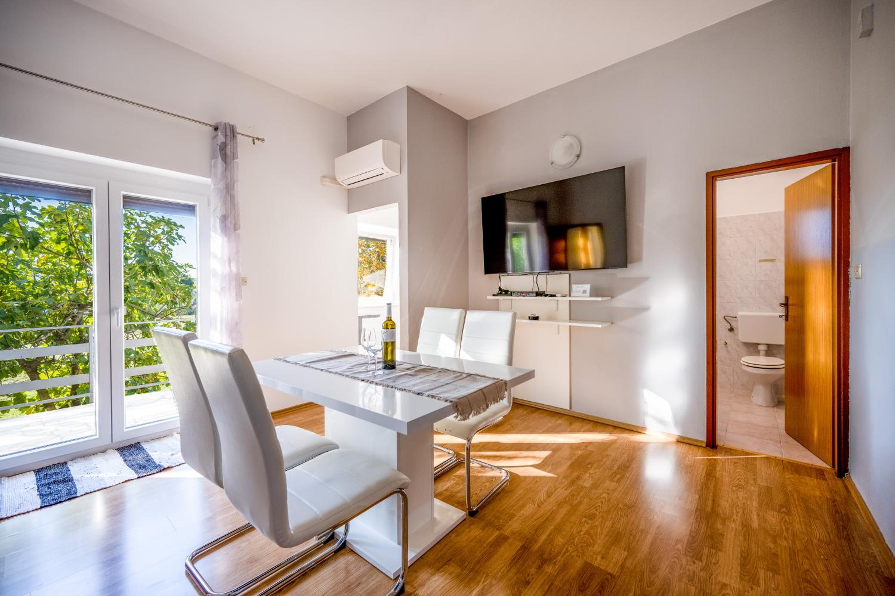 Apartments Niki