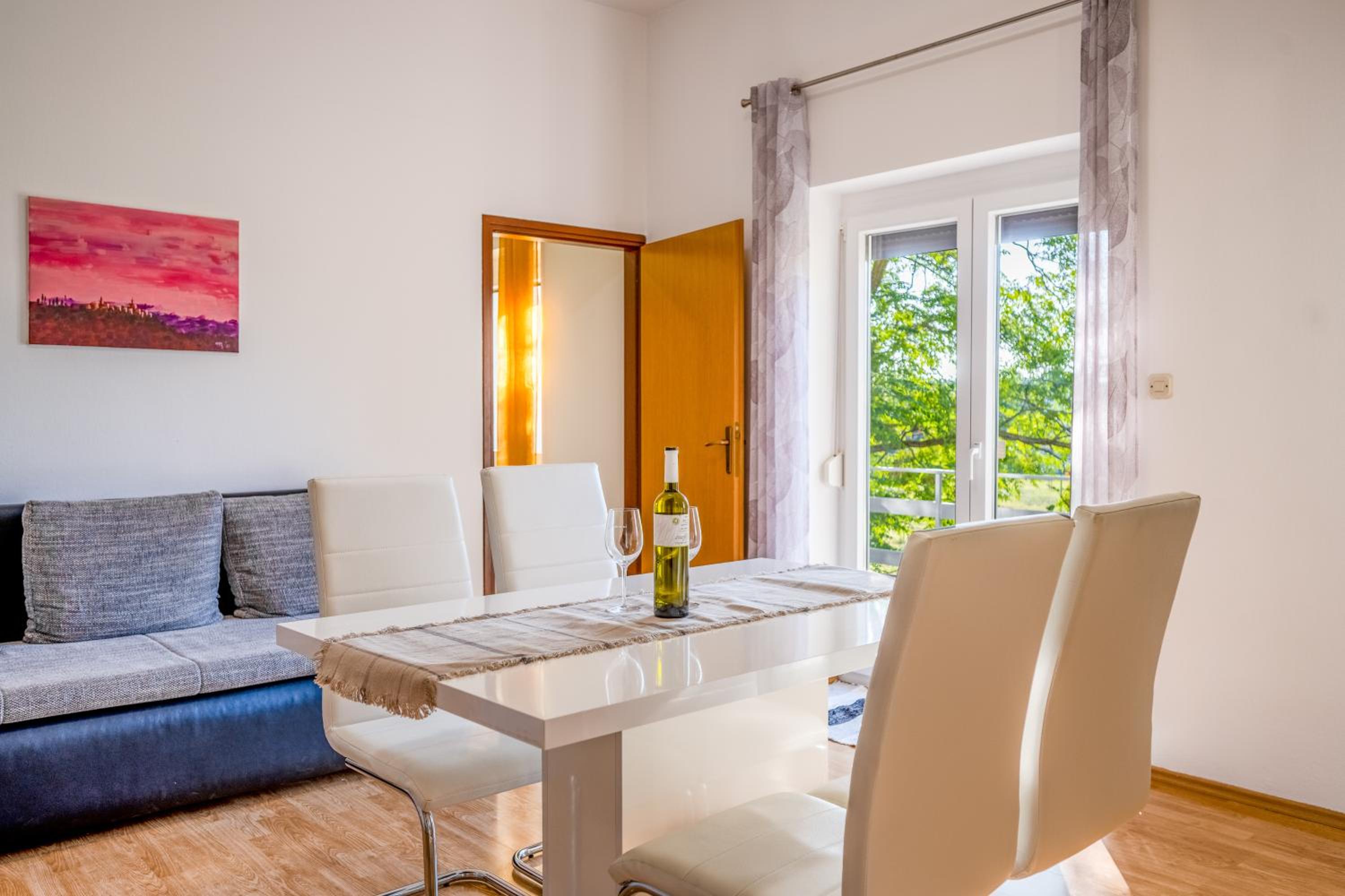 Apartments Niki