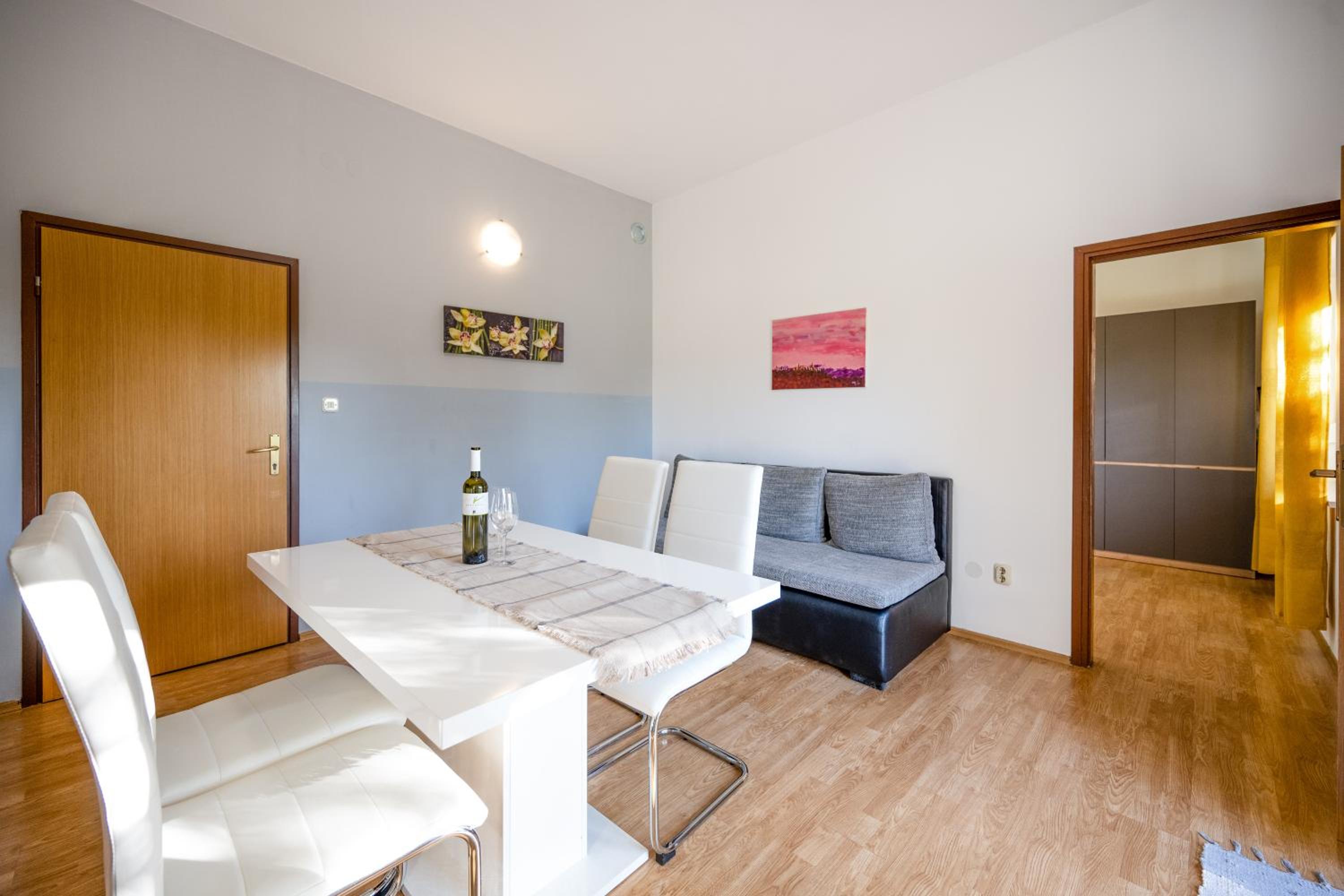 Apartments Niki