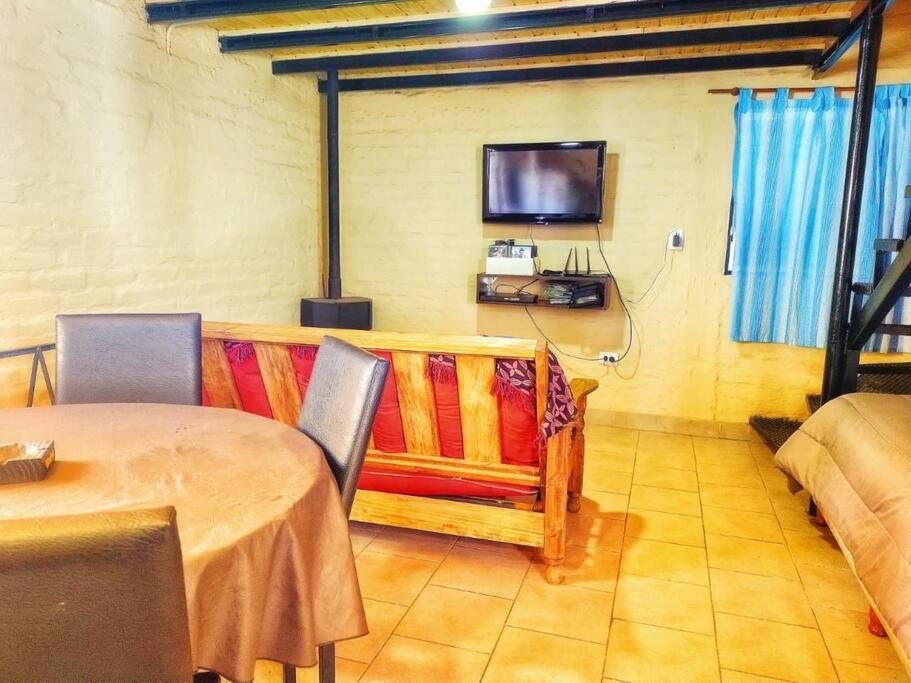 Casa en el corazón de la montaña, amplia vista.