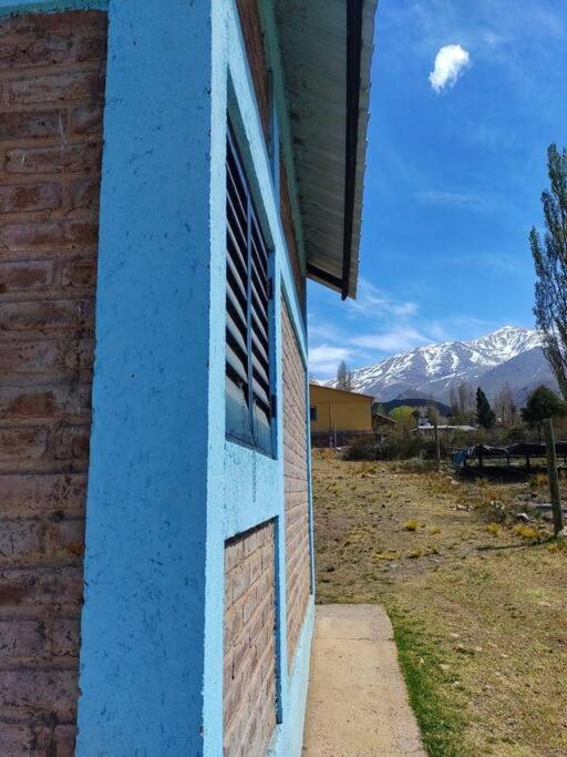 Casa en el corazón de la montaña, amplia vista.