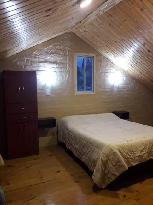 Casa en el corazón de la montaña, amplia vista.