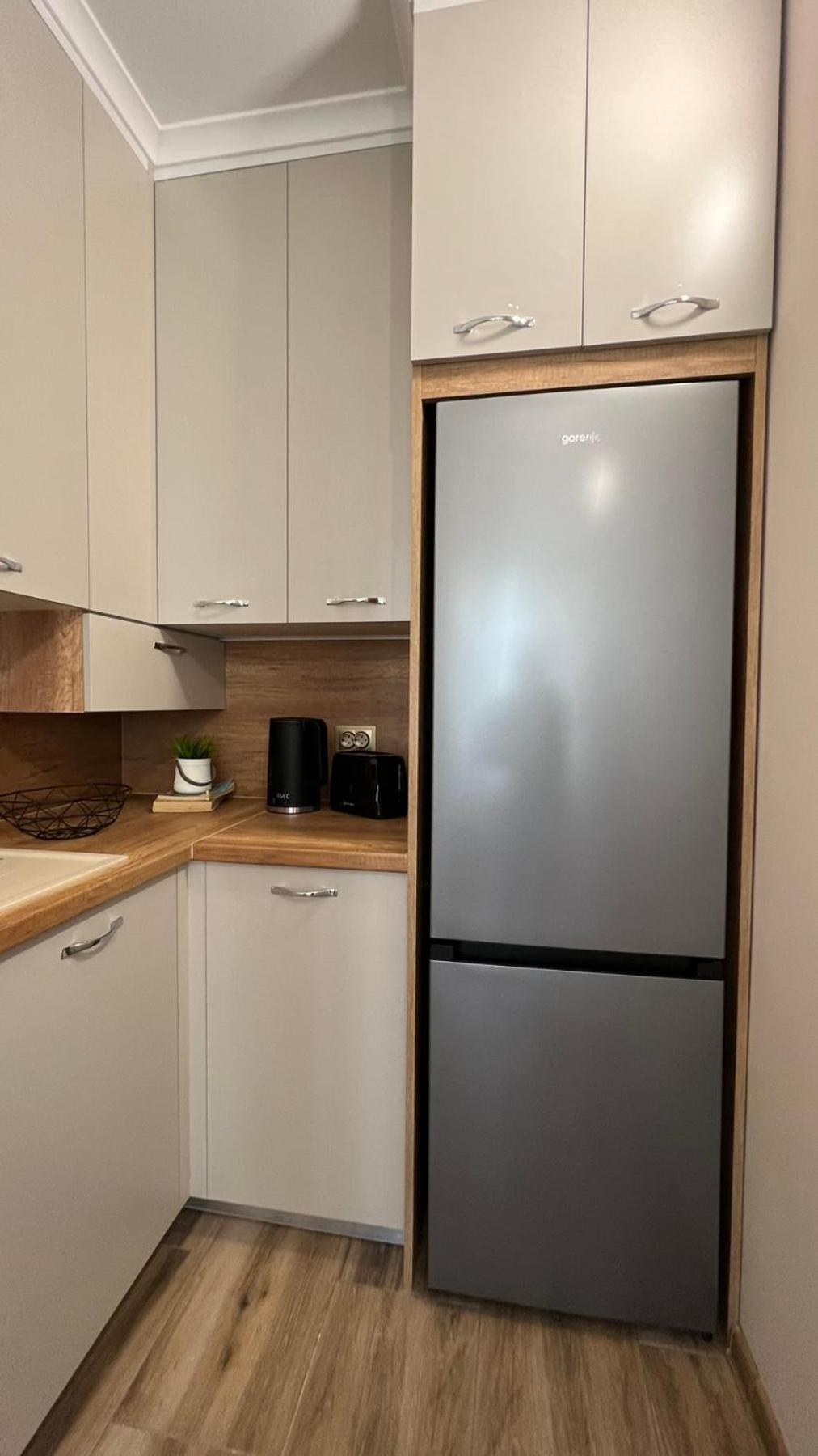 Modern & Elegant City Center Apartments