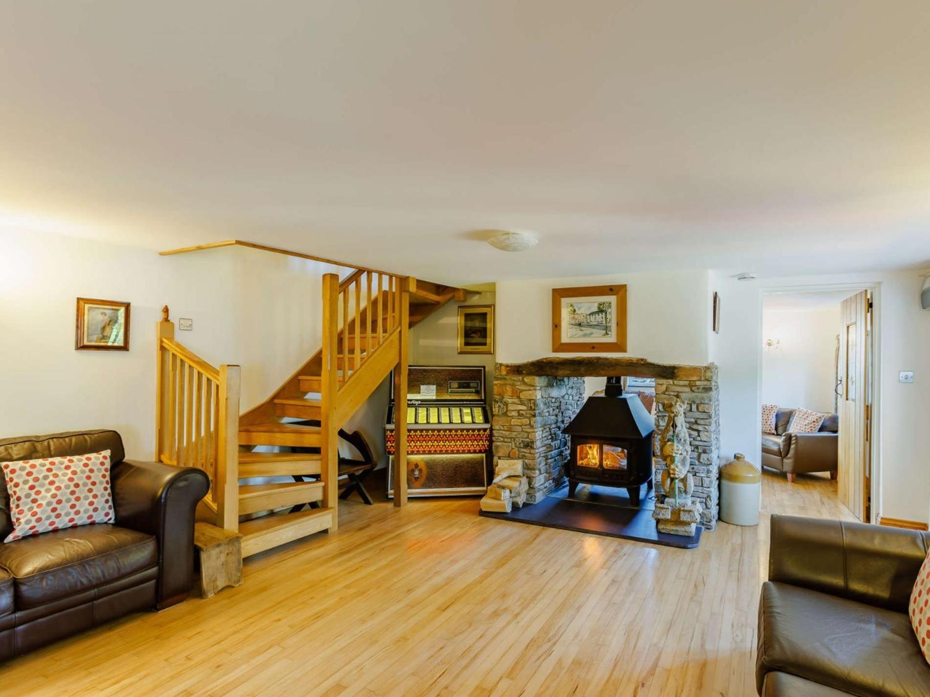 4 Bed in Bideford oc-dever view 4