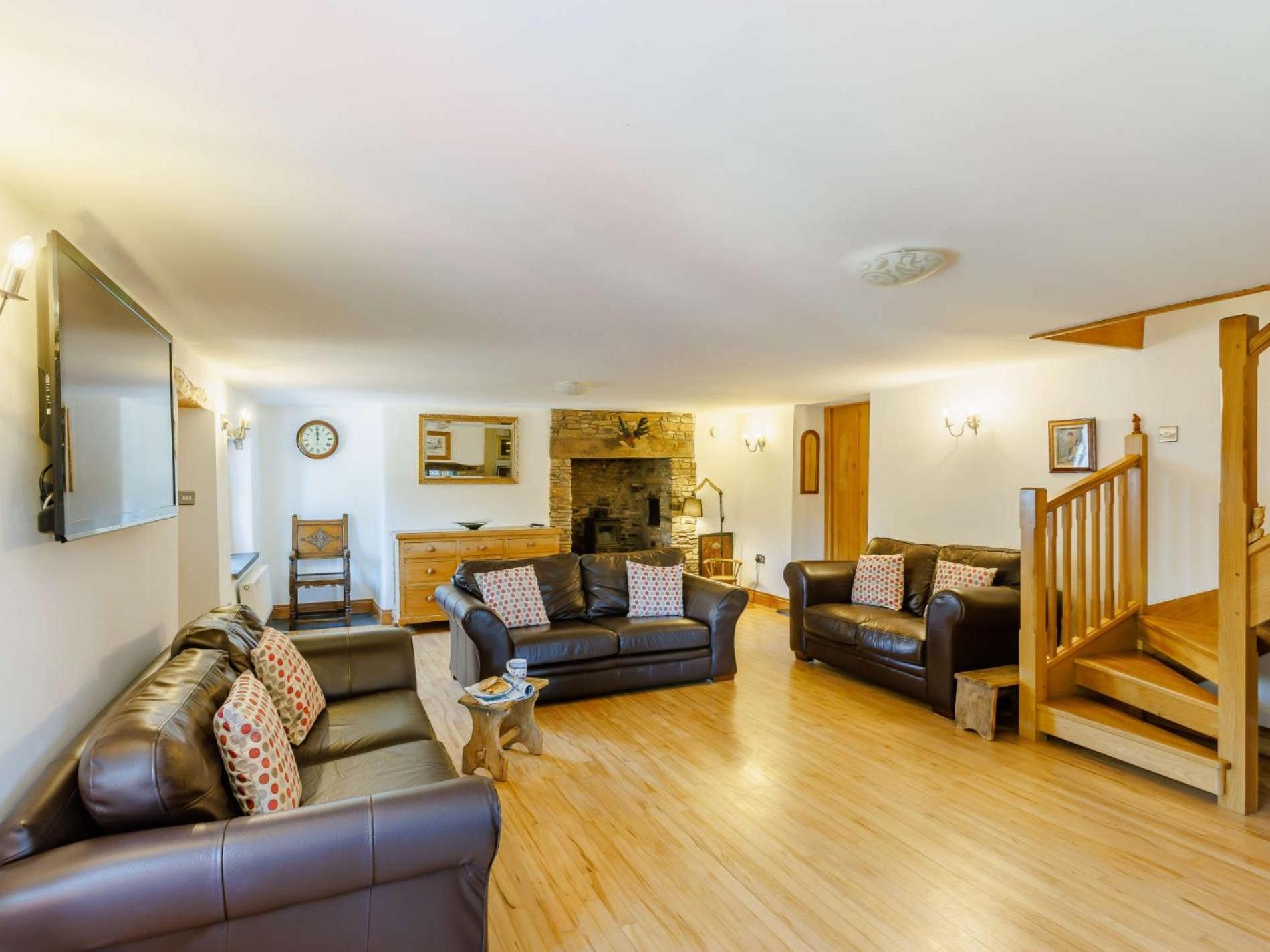 4 Bed in Bideford oc-dever view 5