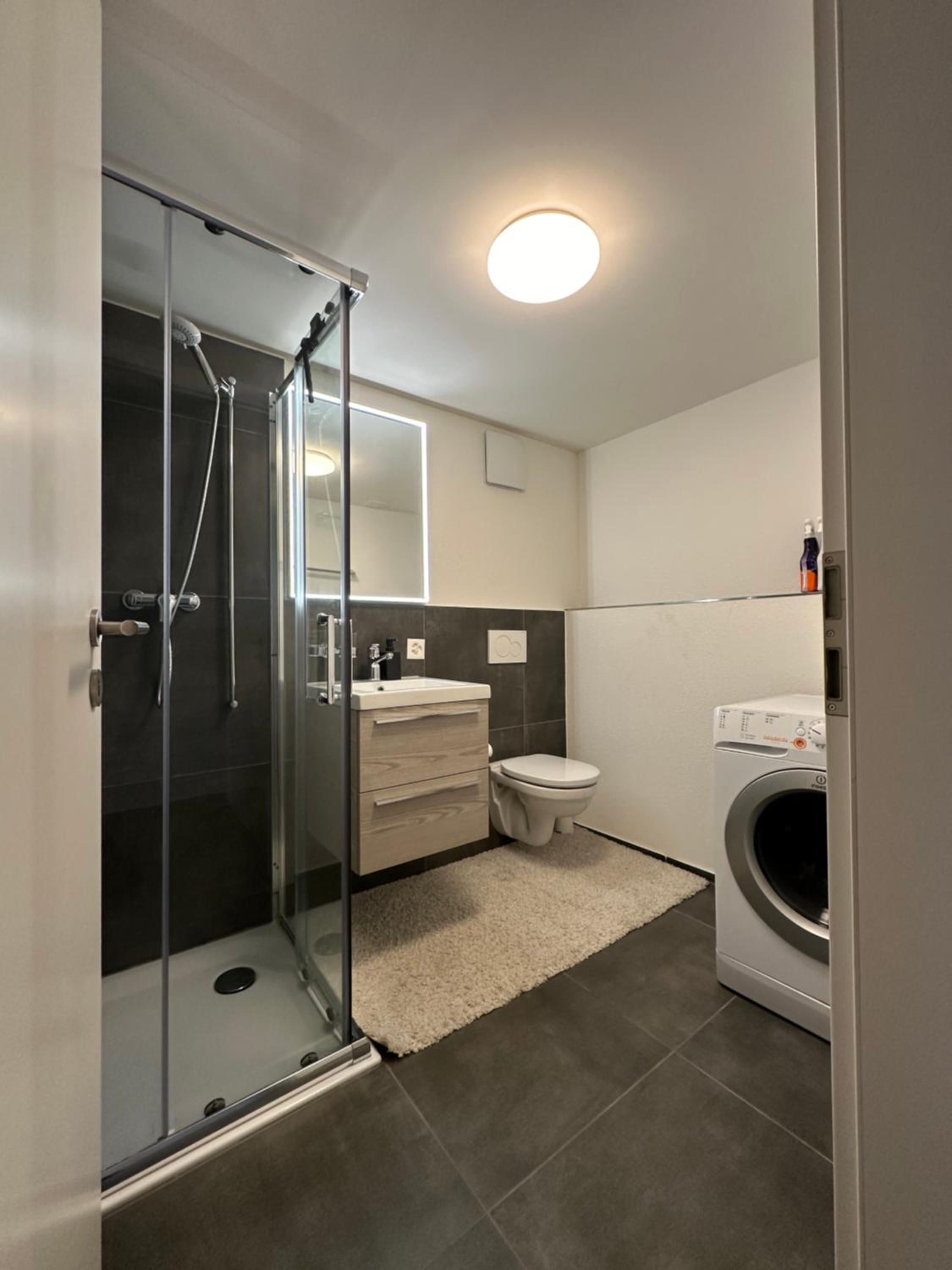 Stilvolle 2,5 Zimmer Wohnung