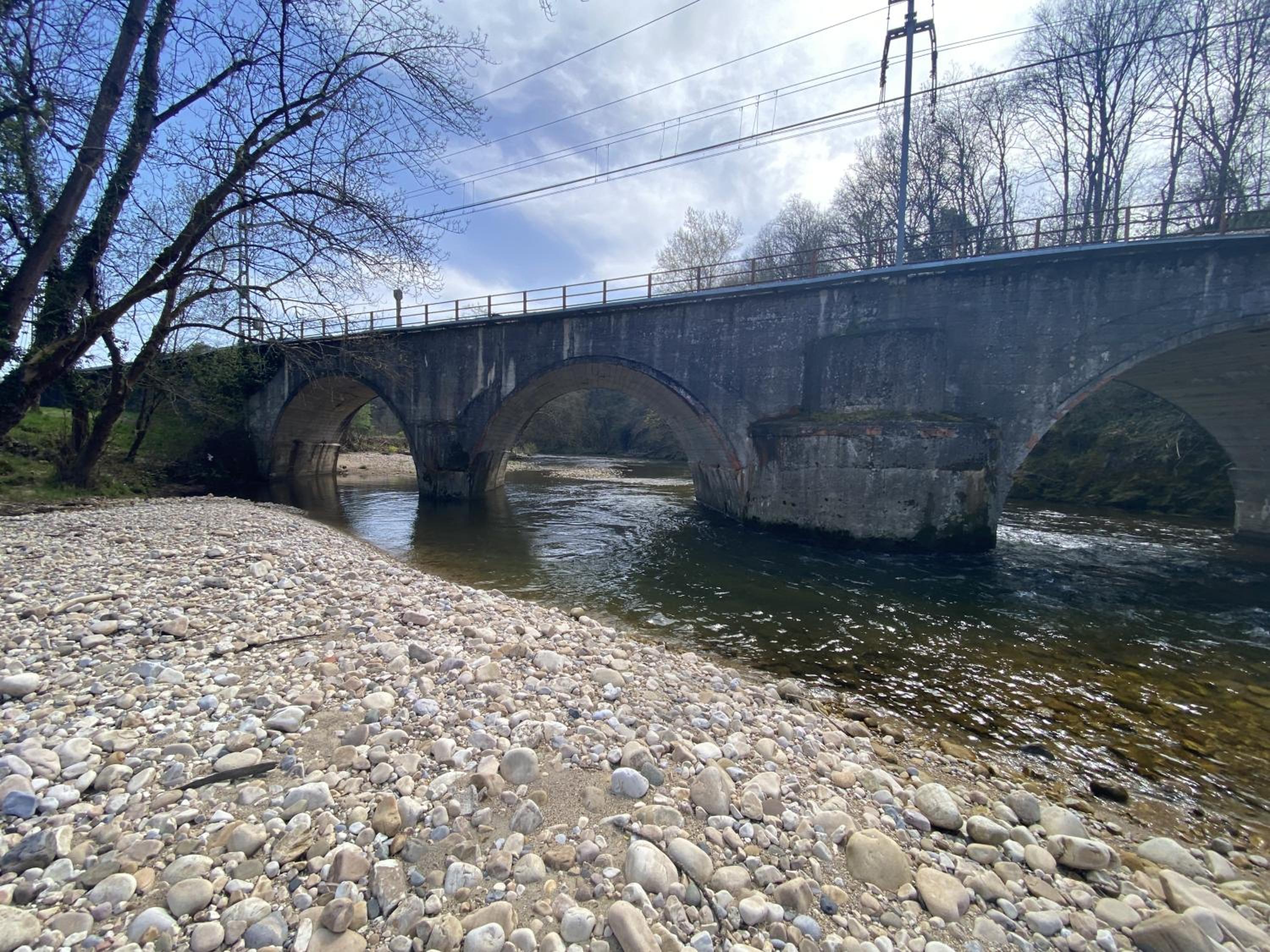 Photo 48