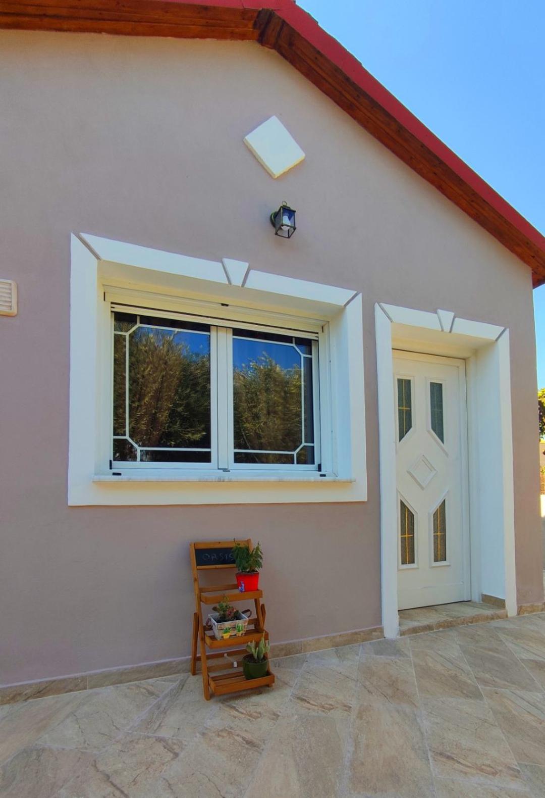Oasis Apartment Ammoudia
