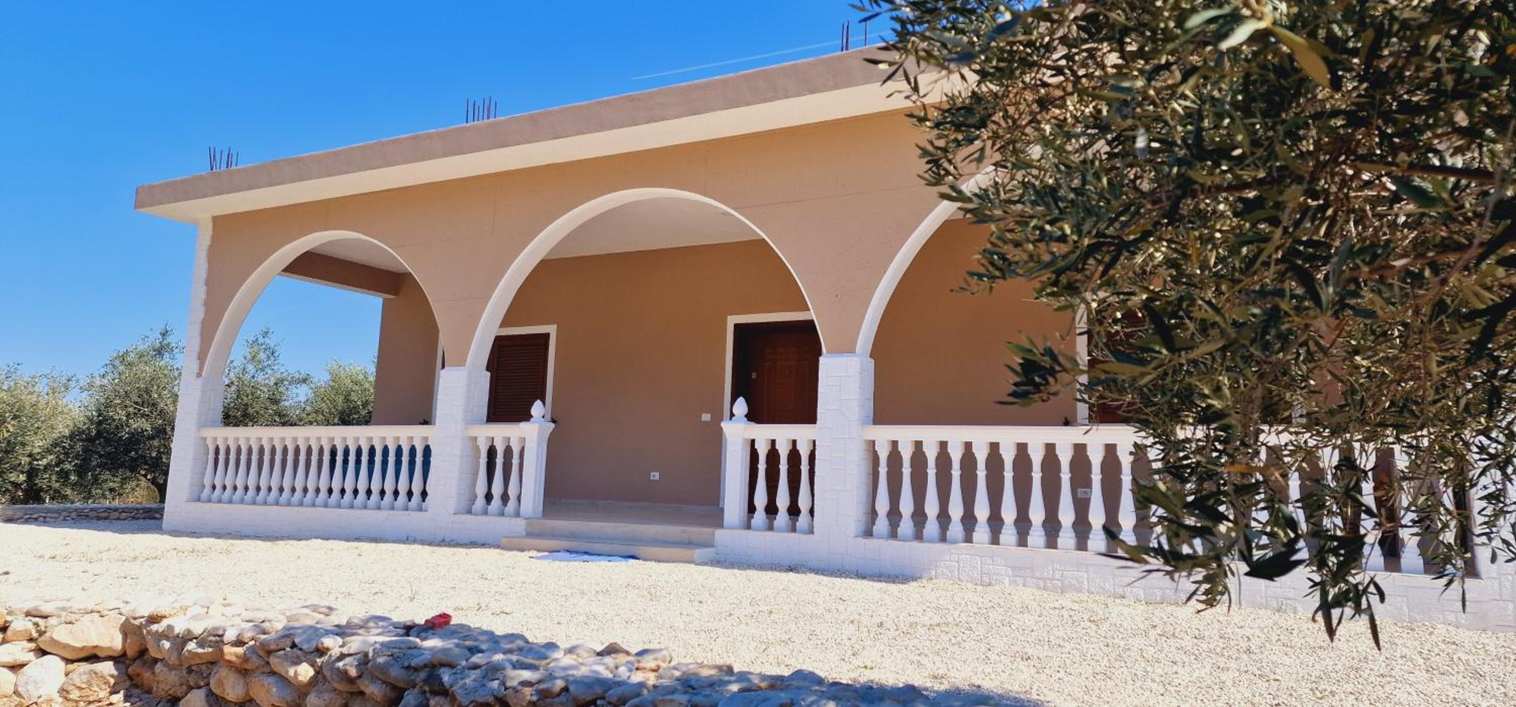 Miri's vacation house