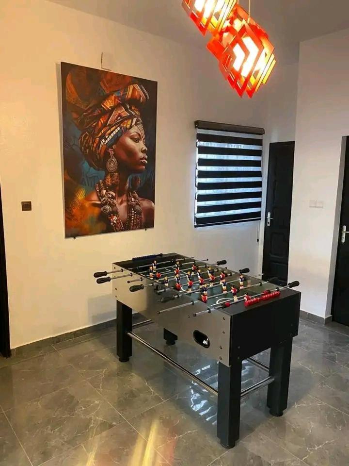 Luxe akpakpa