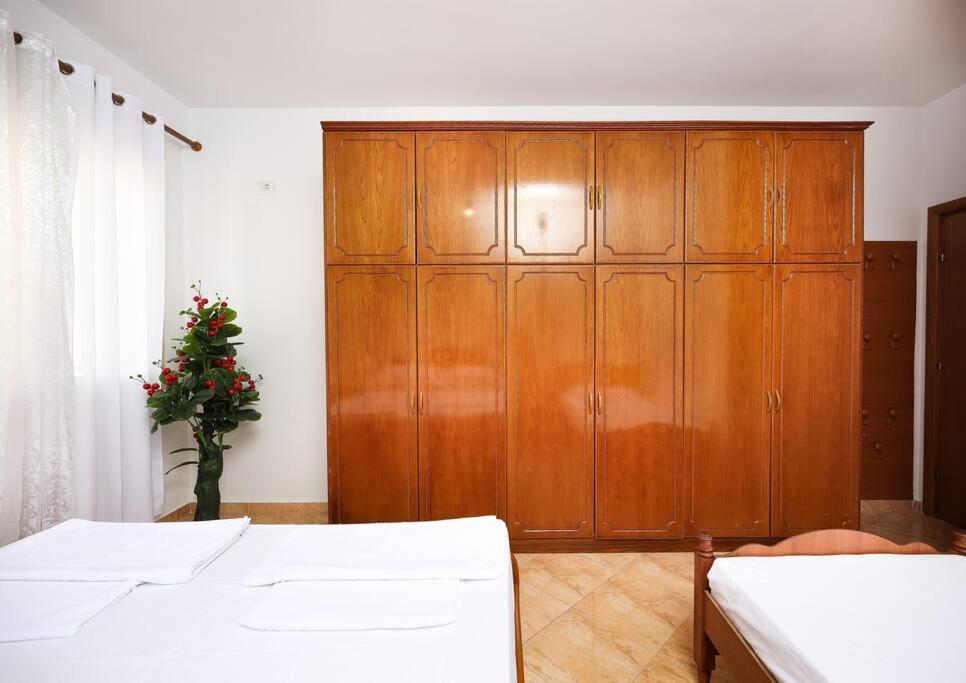 The Barend Apartment