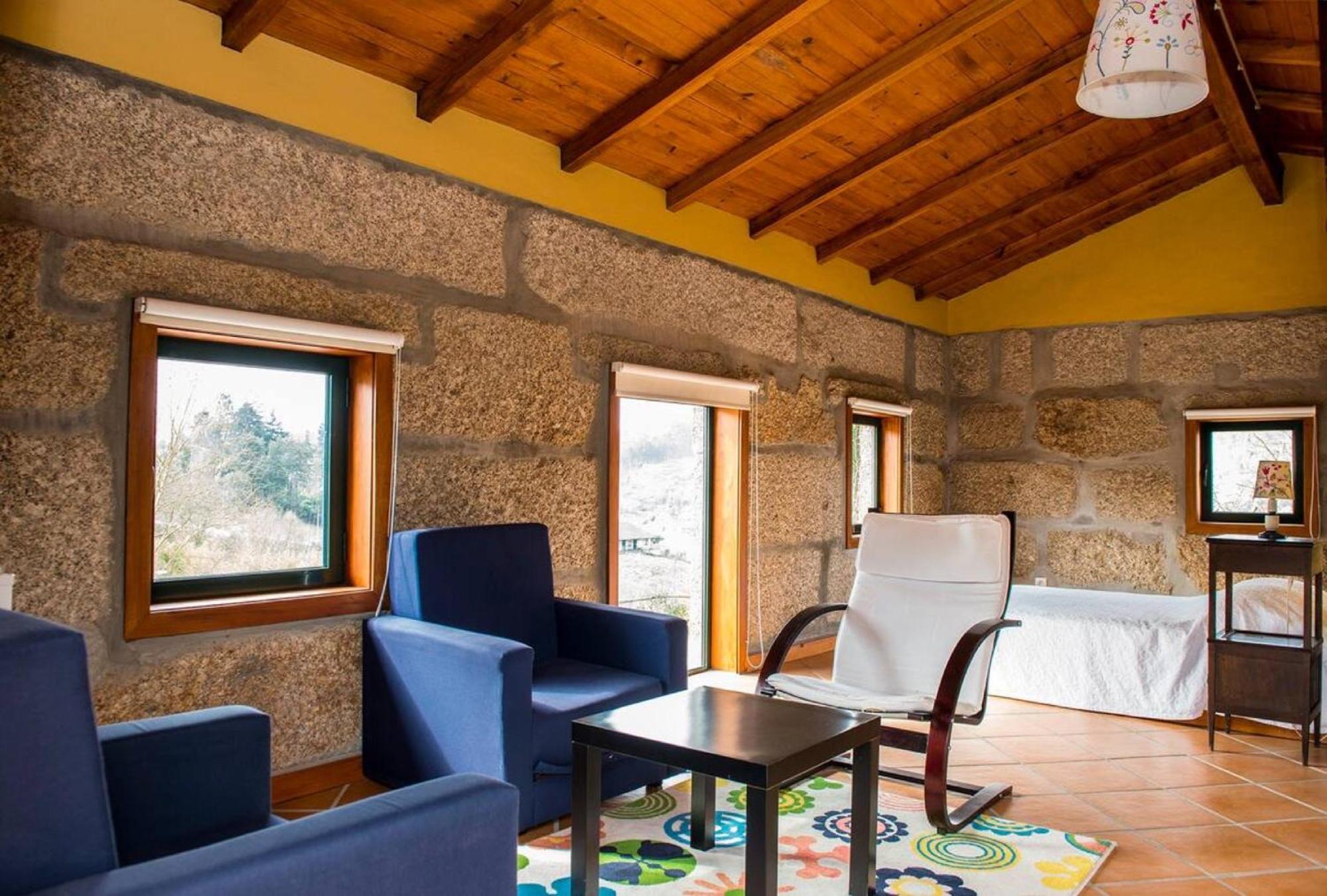 Casa de Andrães Loft Heras
