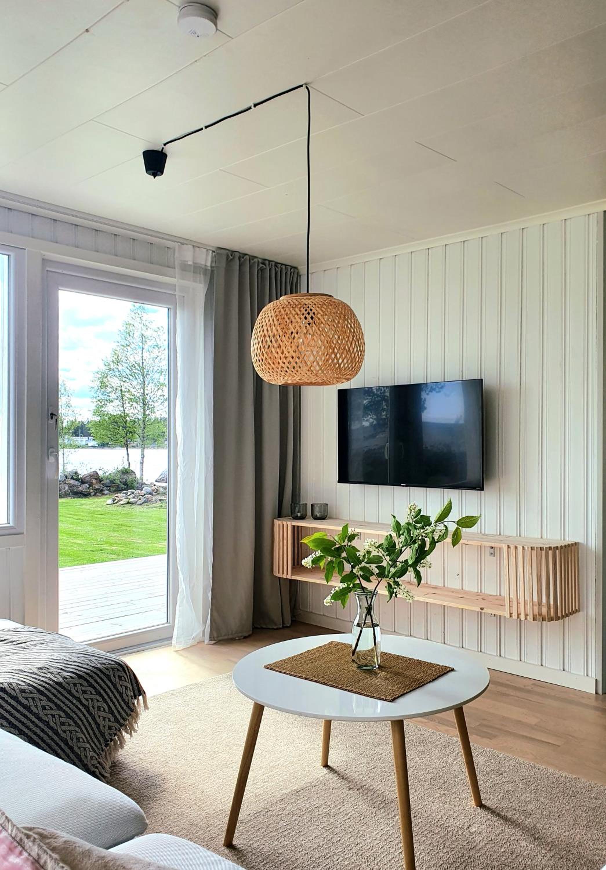 Stuga med havsutsikt