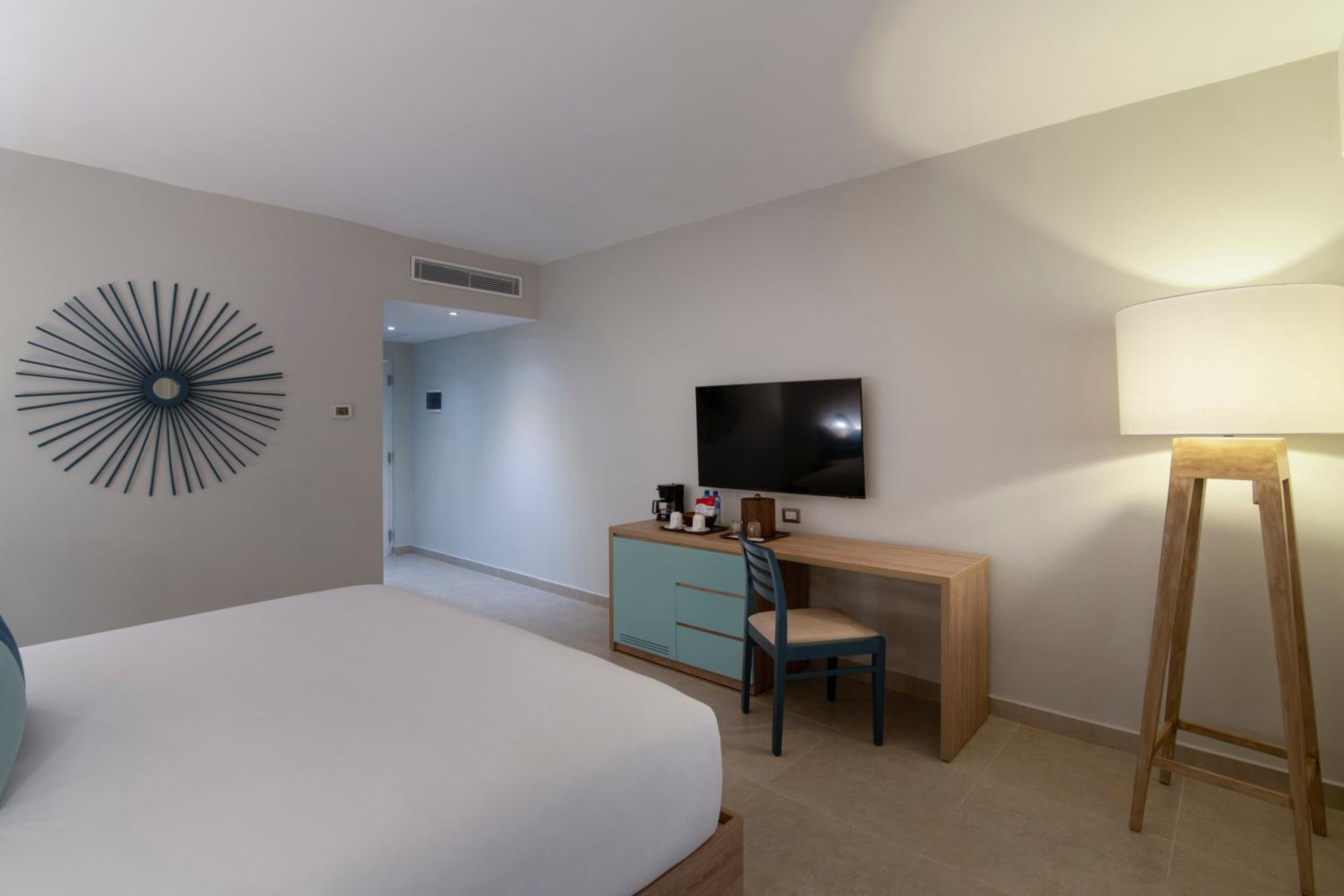 Wyndham Alltra Samana All Inclusive Resort