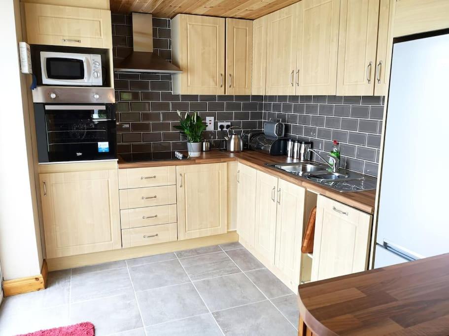Woodmount Cottage
