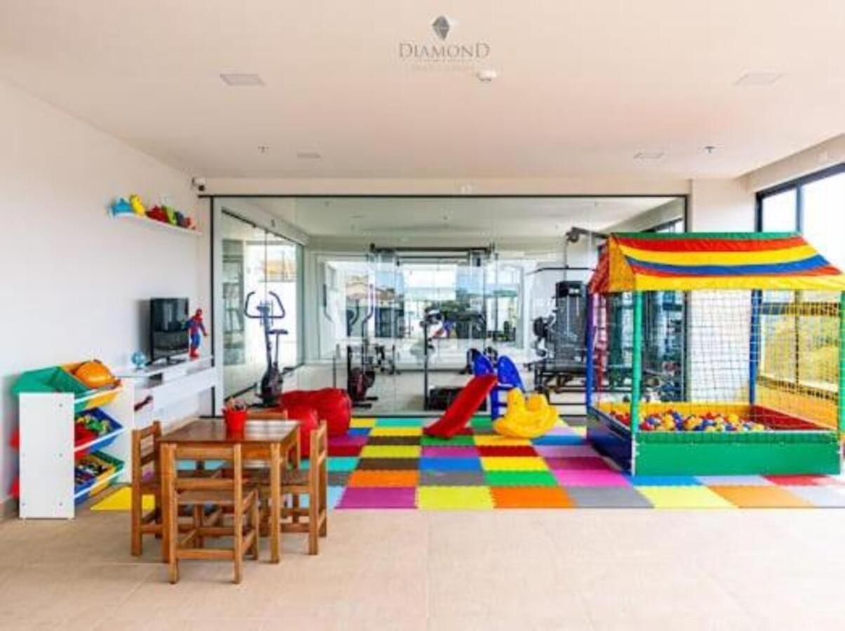 Flats novos e modernos, próximos ao centro, em um ambiente de excelência no Diamond