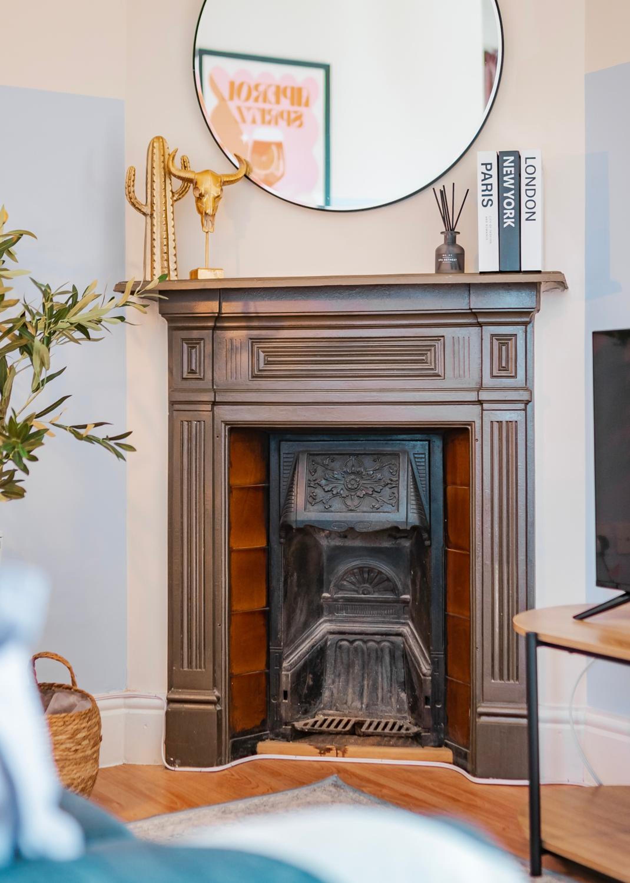 Cosy & Stylish London Apartment view 3
