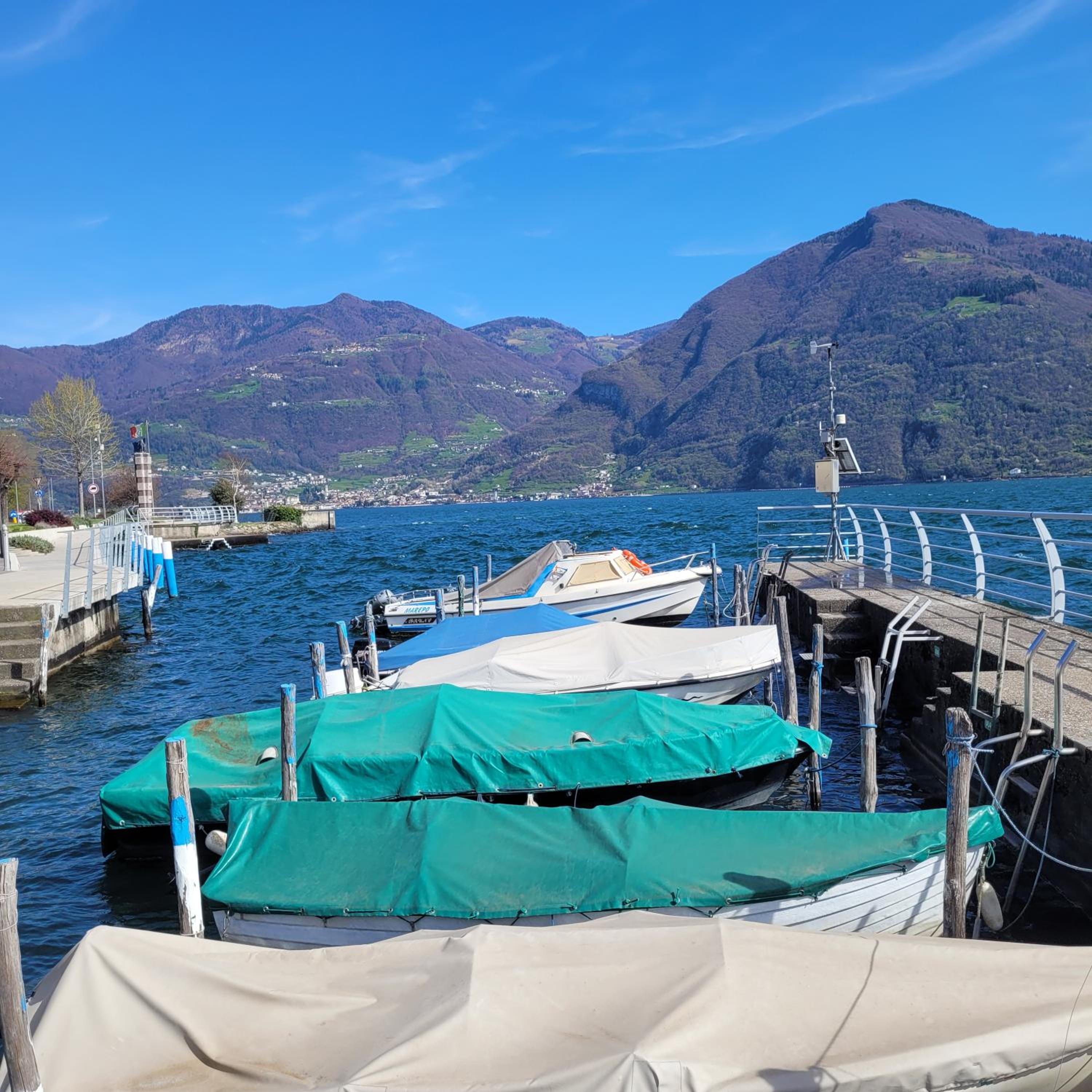 Onda del lago Mountain Lake Iseo Hospitality view 5