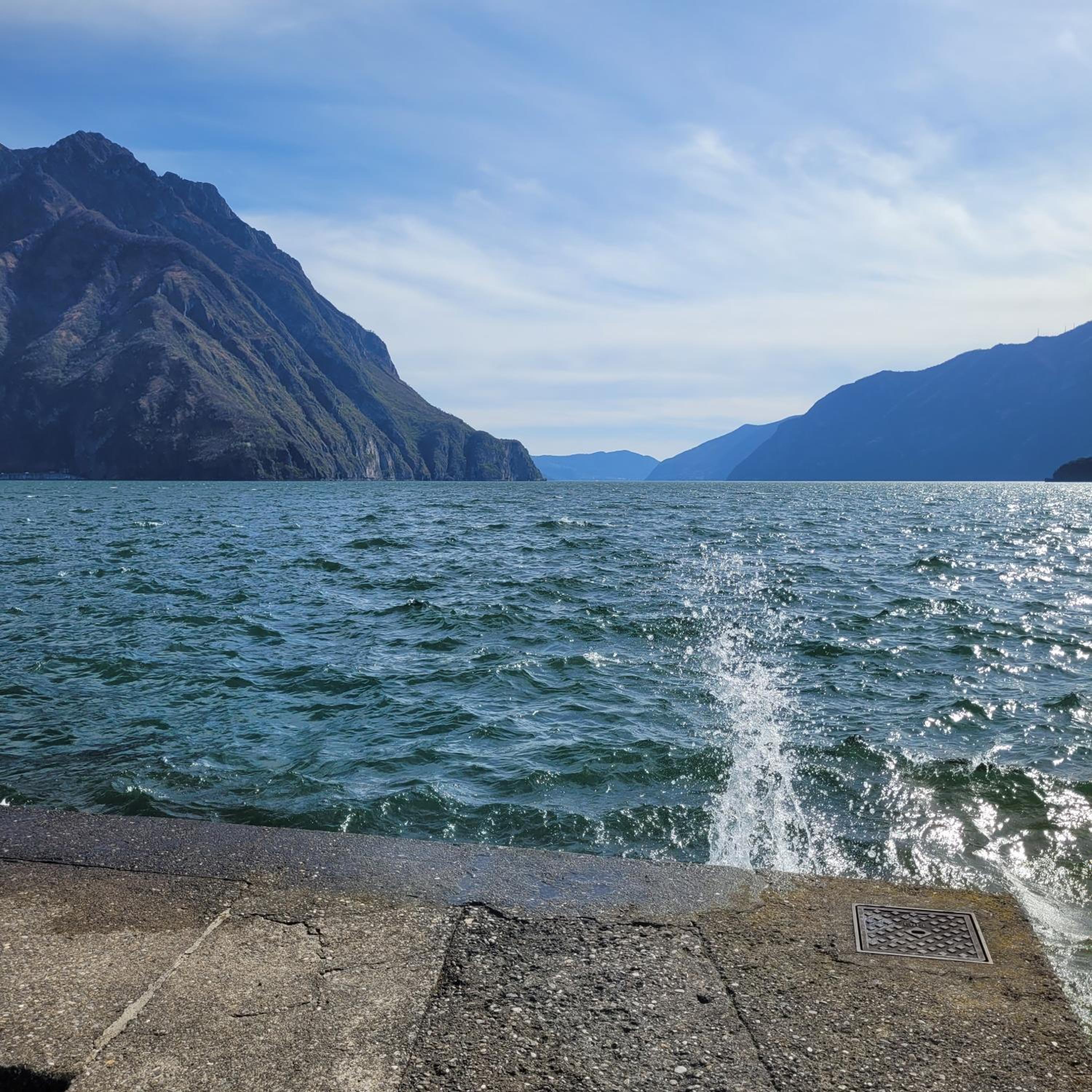 Onda del lago Mountain Lake Iseo Hospitality view 2