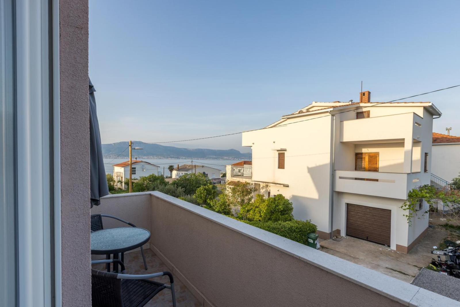 Apartments Ivo