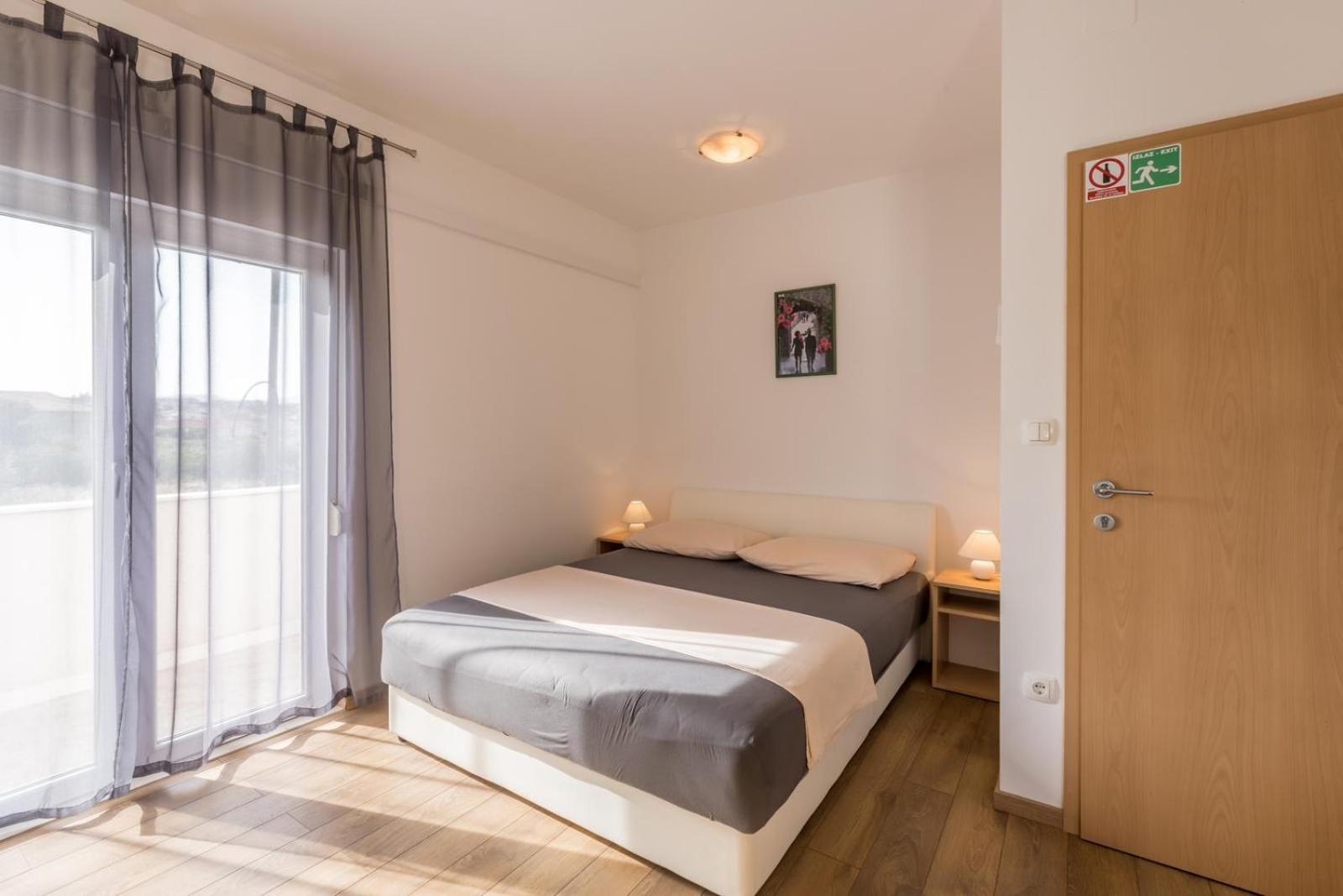 Apartments Ivo