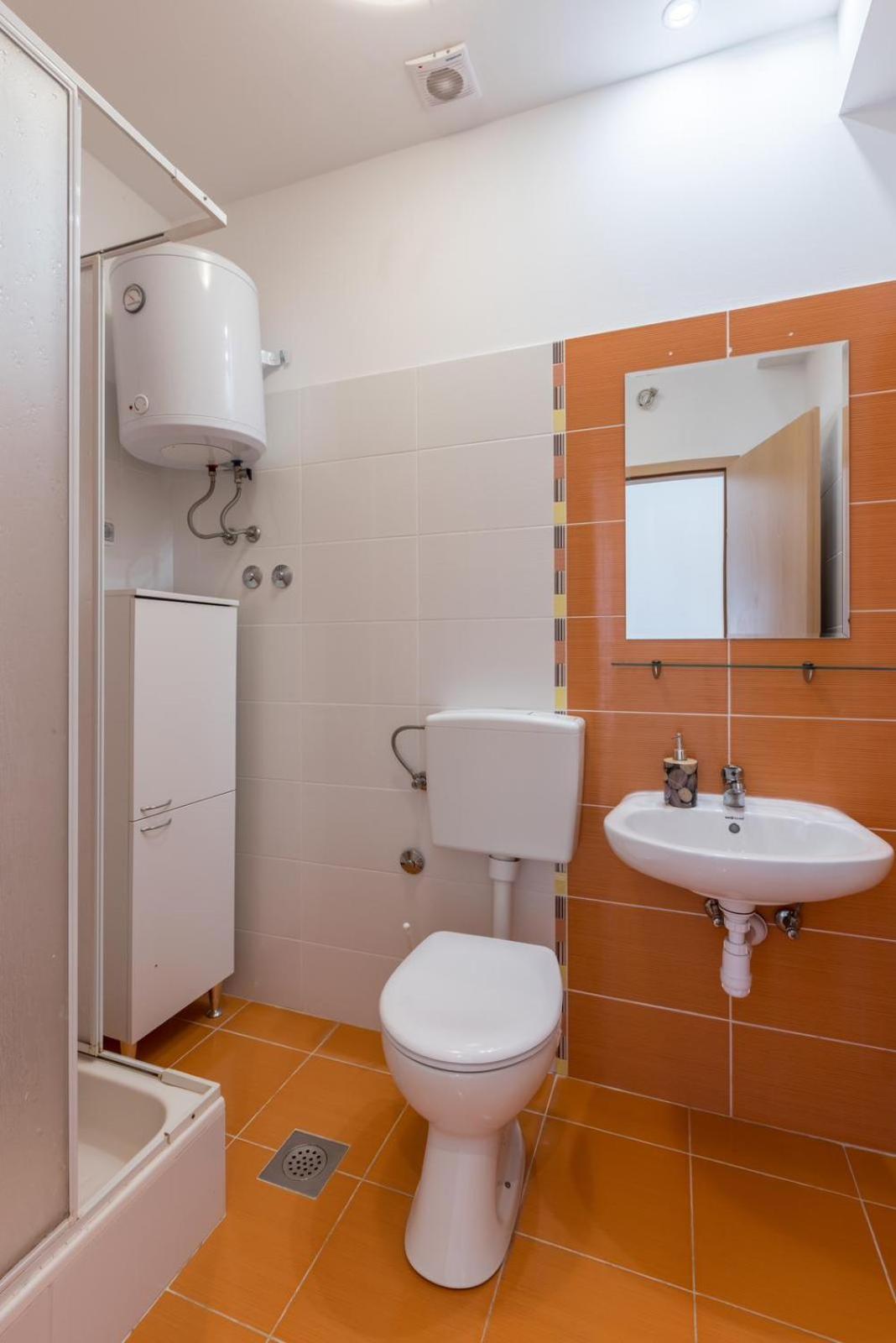 Apartments Ivo