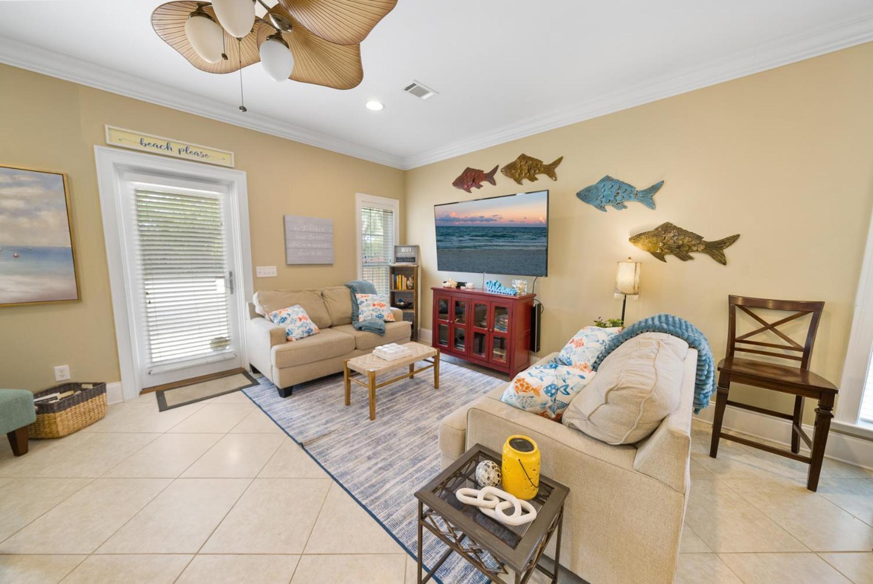 Summer Special, Lux 4BR House Sleeps 12, Pool, Elevator, King bed, photo 13