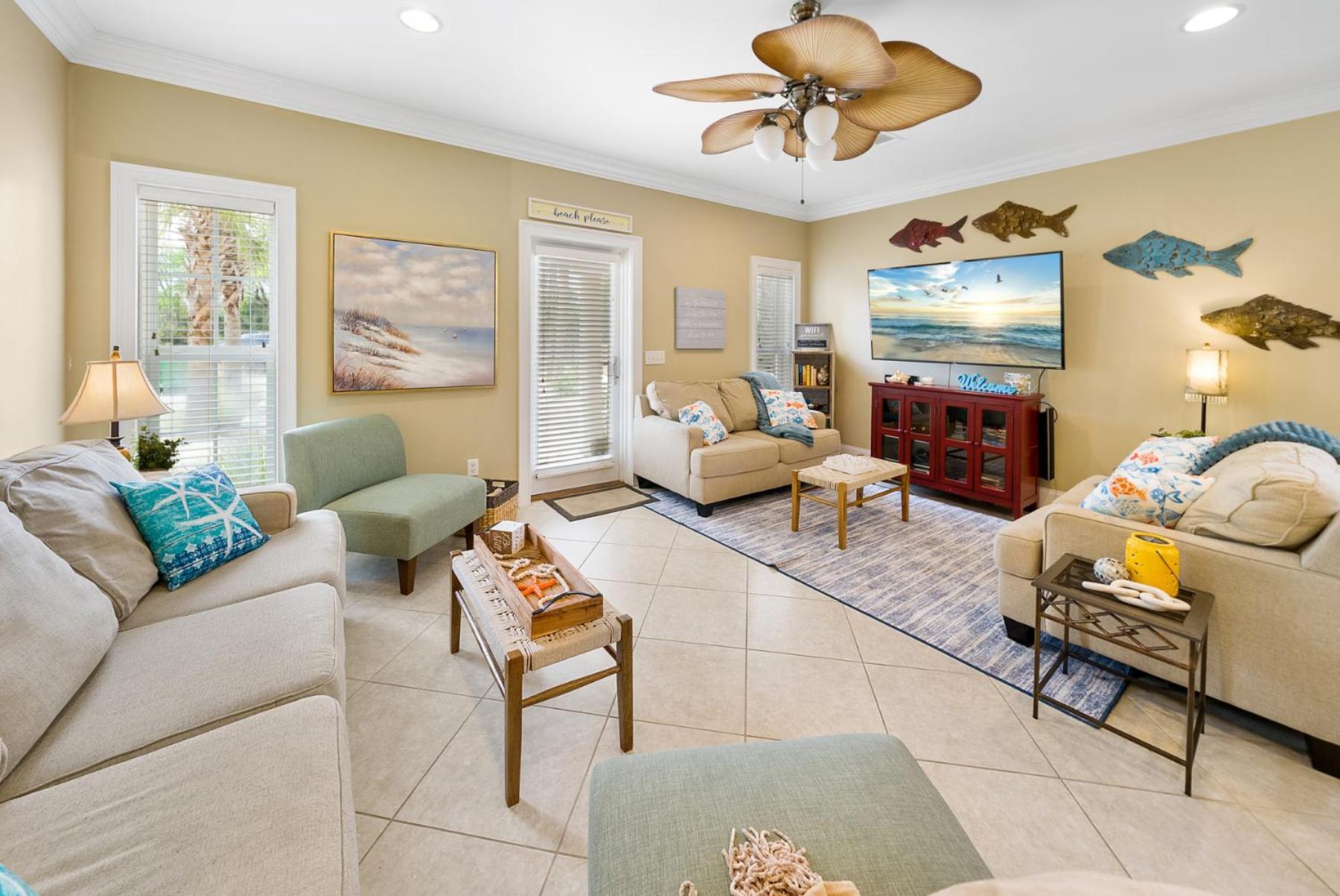 Summer Special, Lux 4BR House Sleeps 12, Pool, Elevator, King bed, photo 81