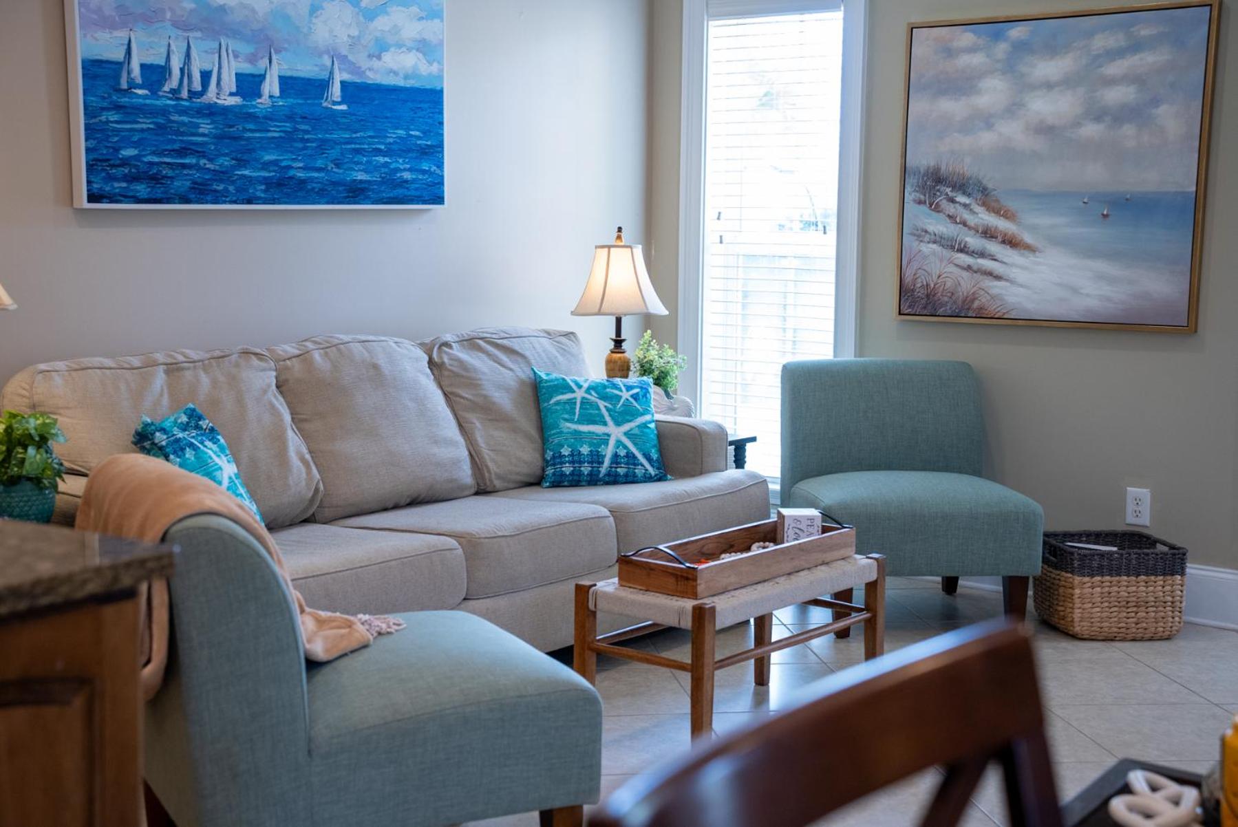 Summer Special, Lux 4BR House Sleeps 12, Pool, Elevator, King bed, photo 82