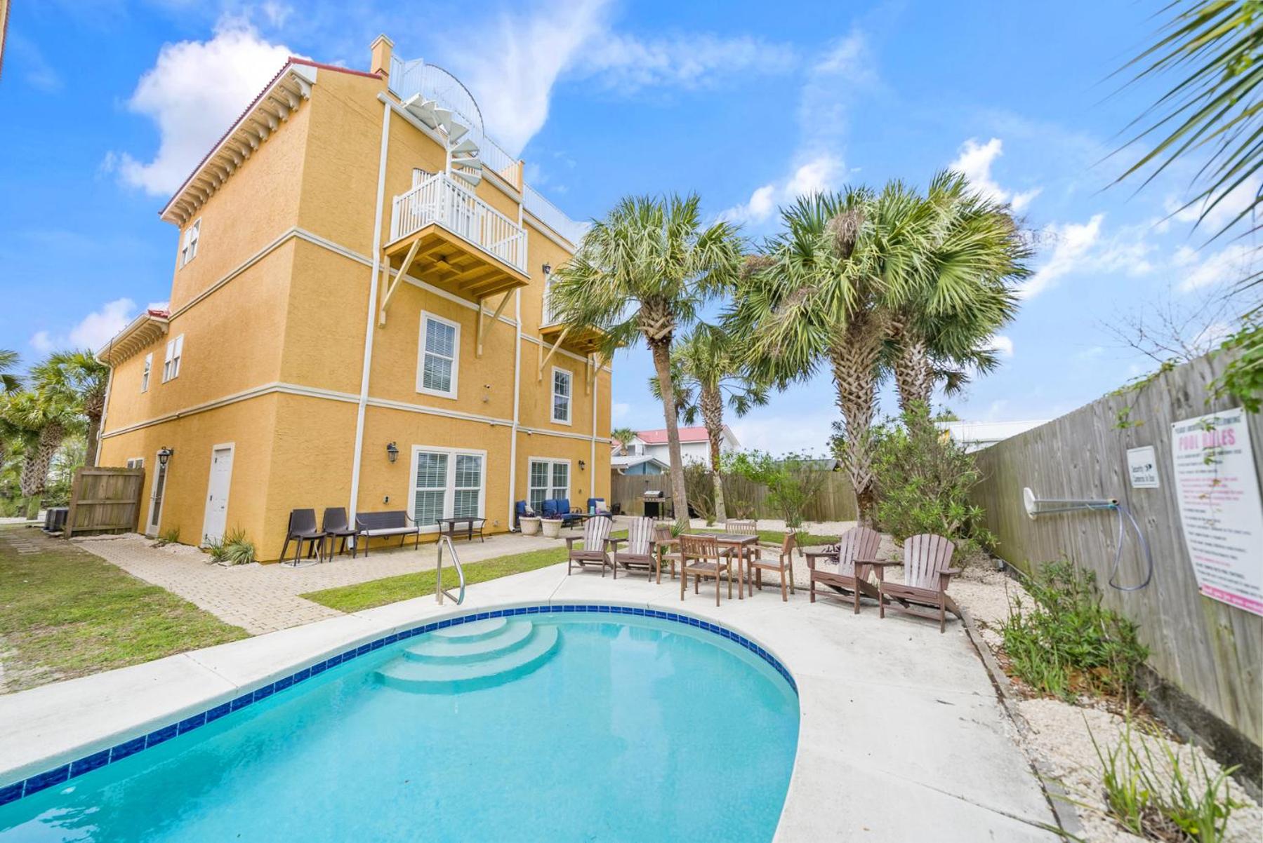 Summer Special, Lux 4BR House Sleeps 12, Pool, Elevator, King bed, photo 72