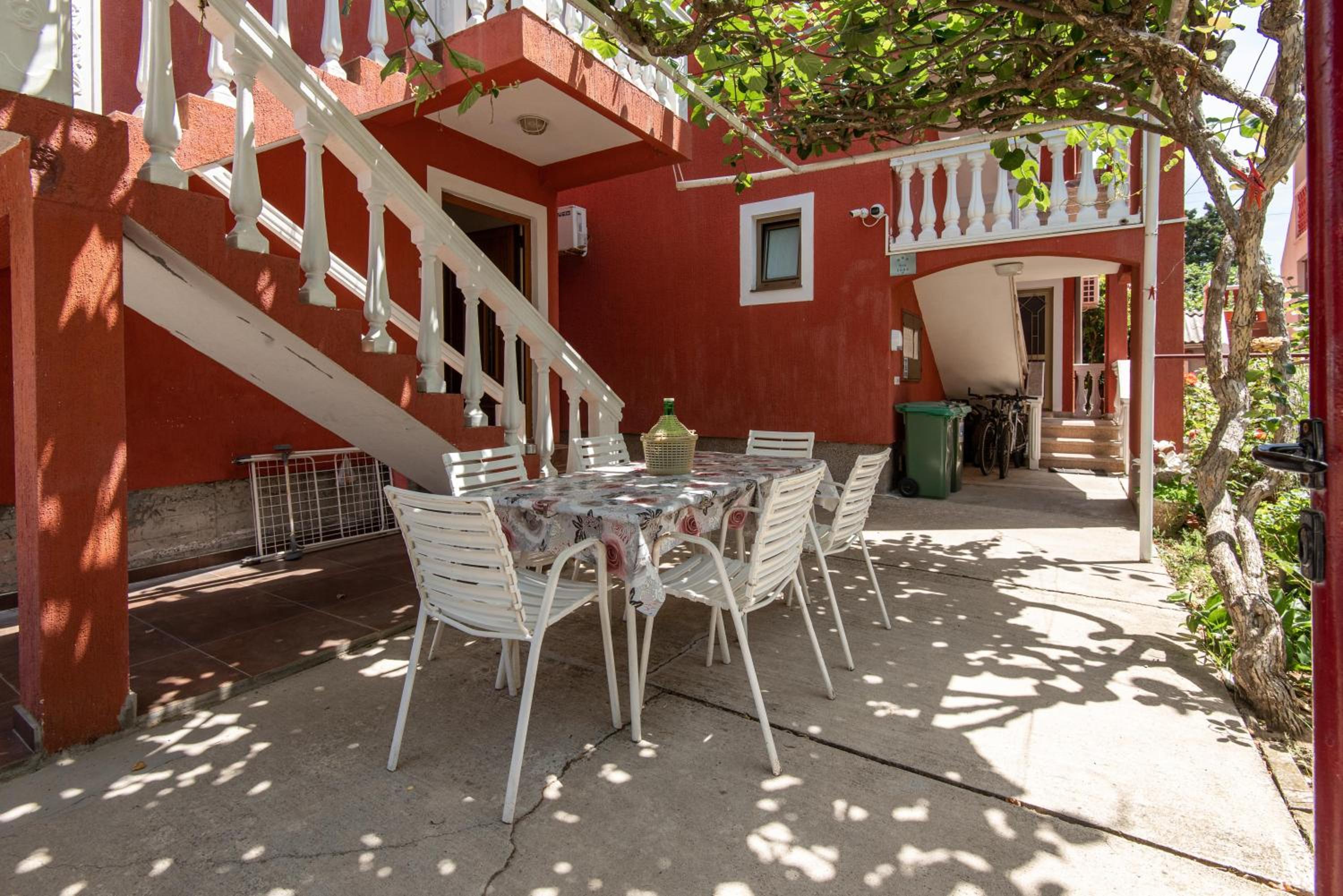 Apartmani Dresic