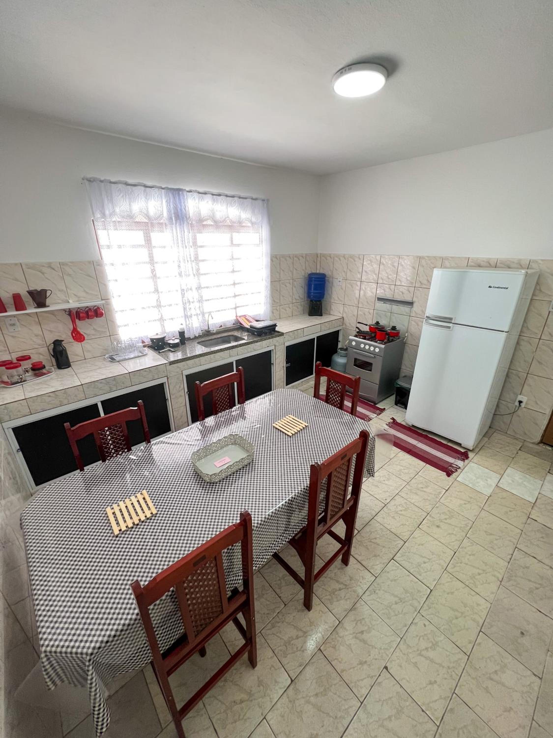 Casa familiar completa próximo ao santuario nacional