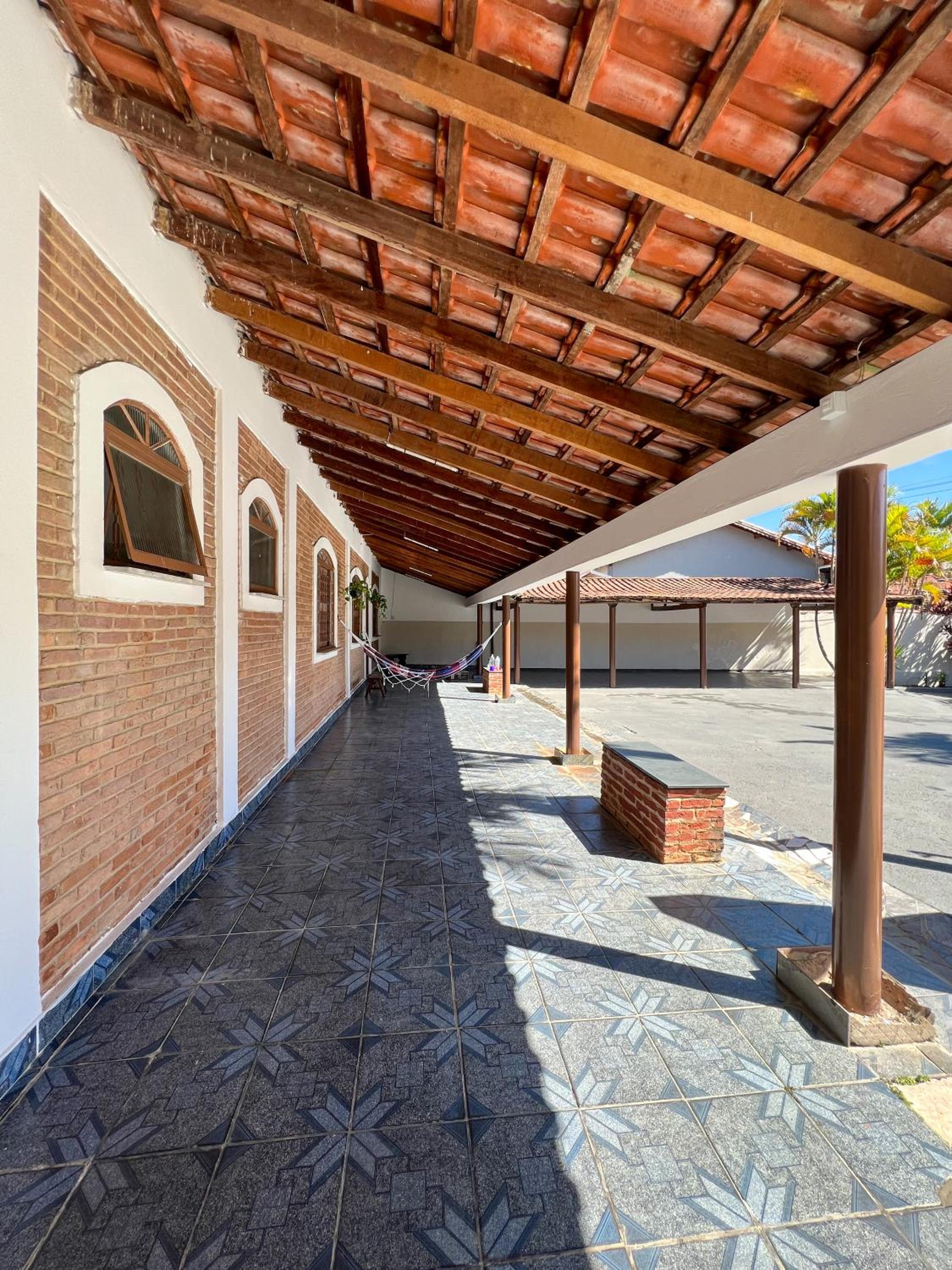 Casa familiar completa próximo ao santuario nacional