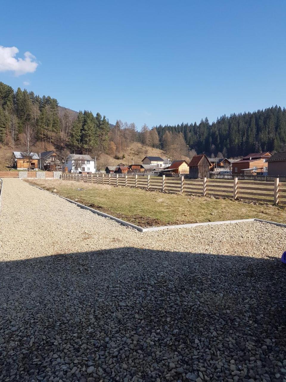 Vulyk Guesthouse