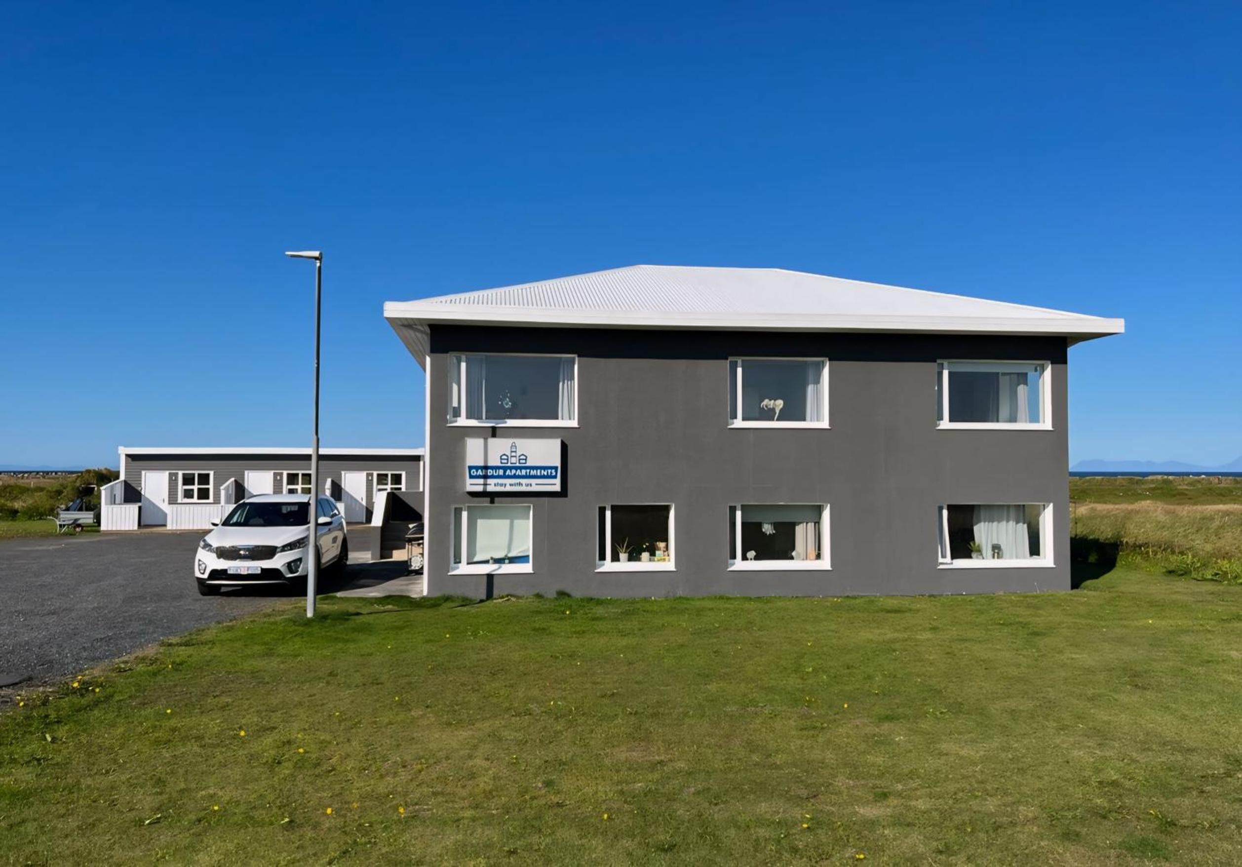 Garður Apartments