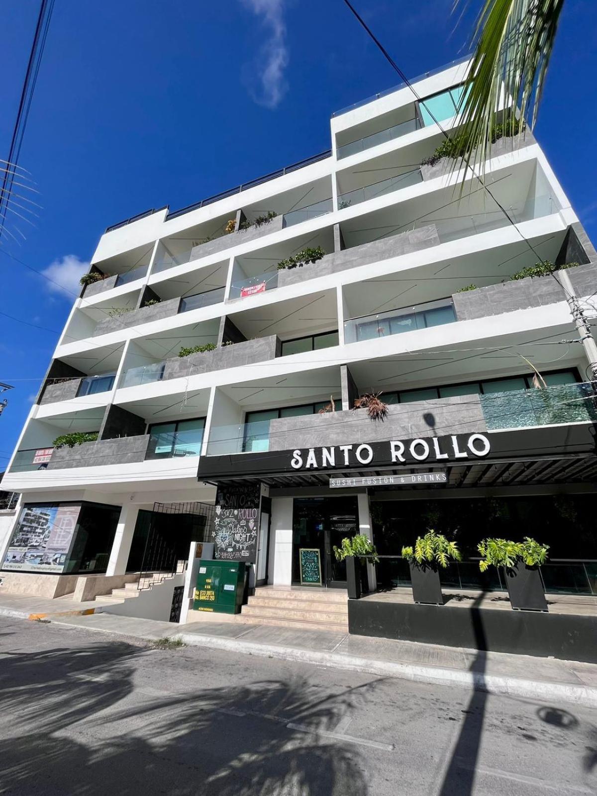 1 Bd Apt top Location! Gym, Pool