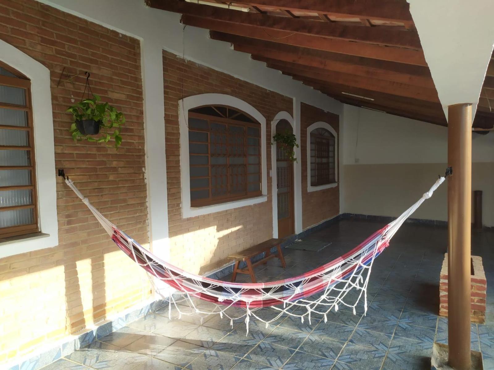 Casa familiar completa próximo ao santuario nacional